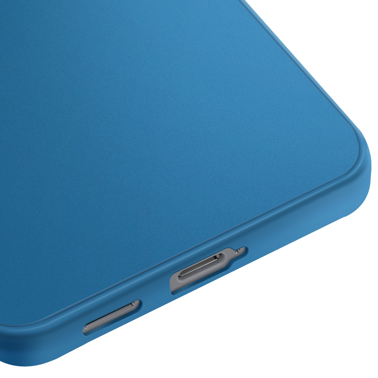 Primo piano di una custodia blu per telefono con ritagli per le porte. Sfondo bianco.
