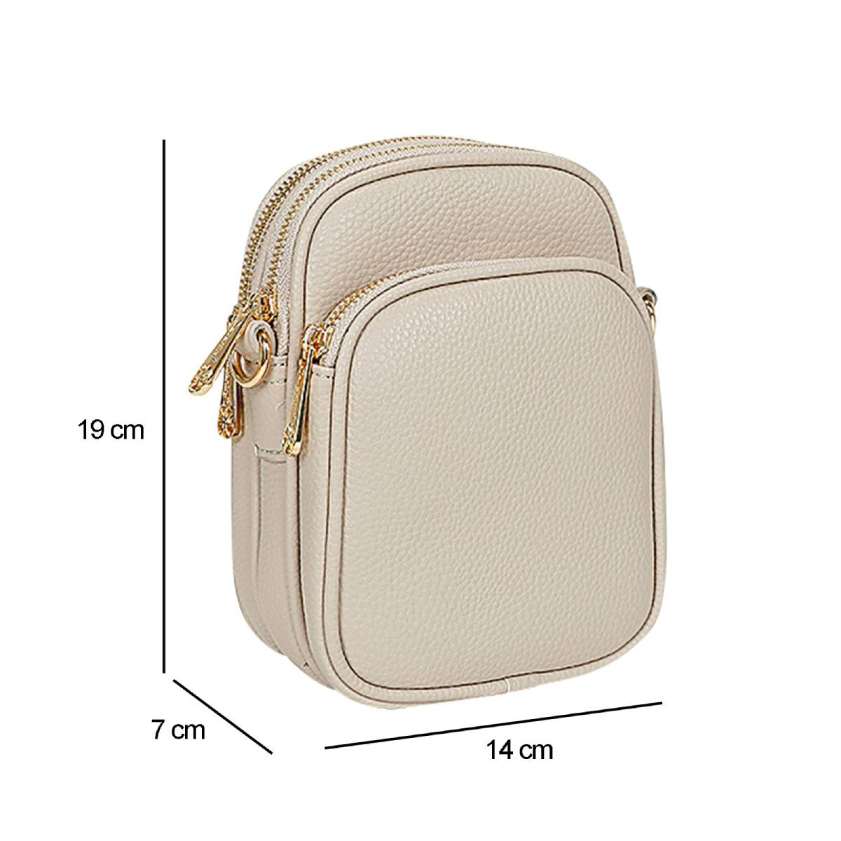 Beige Leder-Umhängetasche mit Maßen: 19 cm hoch, 14 cm breit und 7 cm tief. Goldene Reißverschlüsse und Beschläge.