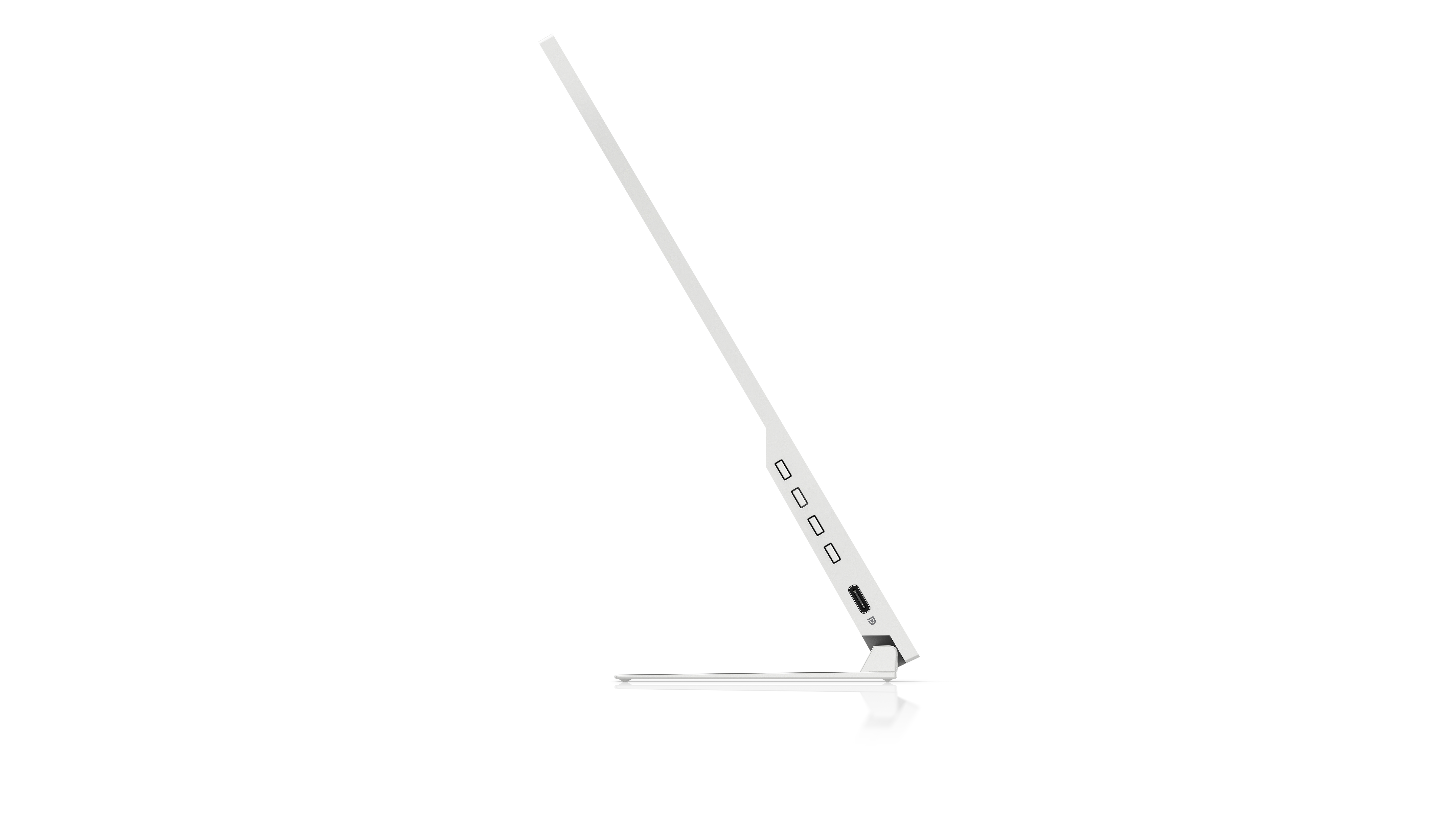 Un laptop bianco è inclinato verso l'alto, mostrando il suo lato. Sono visibili quattro porte e una porta USB-C.