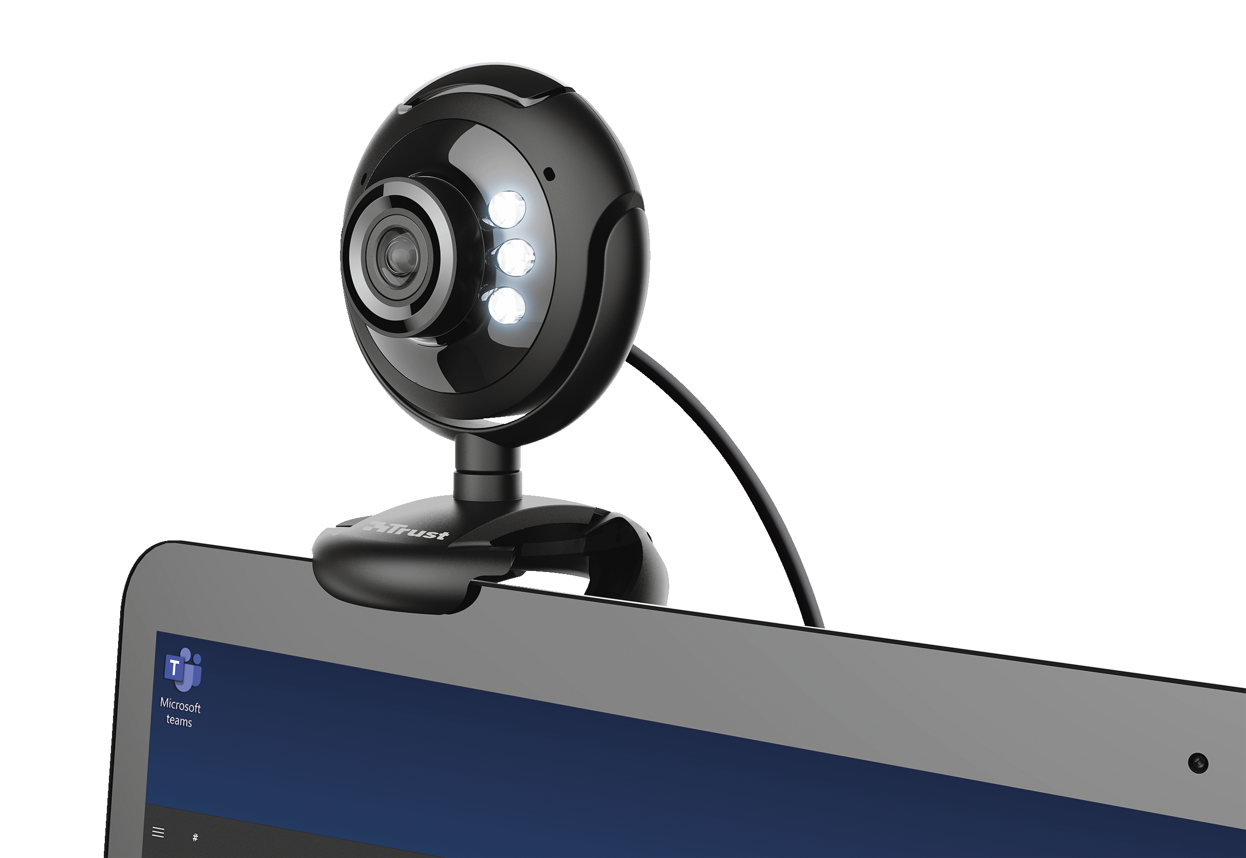 Eine schwarze Webcam mit drei Lichtern ist auf einem Tablet montiert, das das Microsoft Teams-Logo anzeigt.