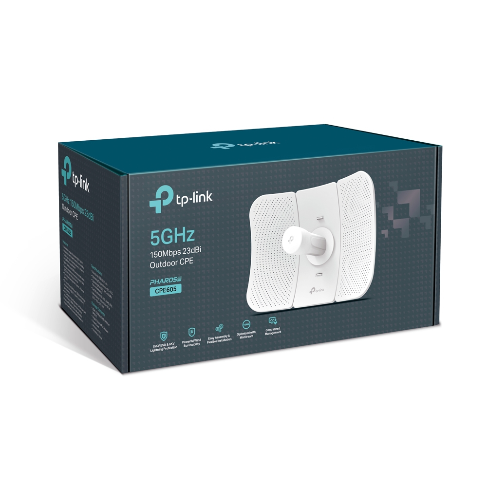 Eine tp-link CPE605-Box. Sie zeigt eine weiße Antenne, Produktdetails und Symbole. Die Box ist tealfarben und hat einen weißen Hintergrund.