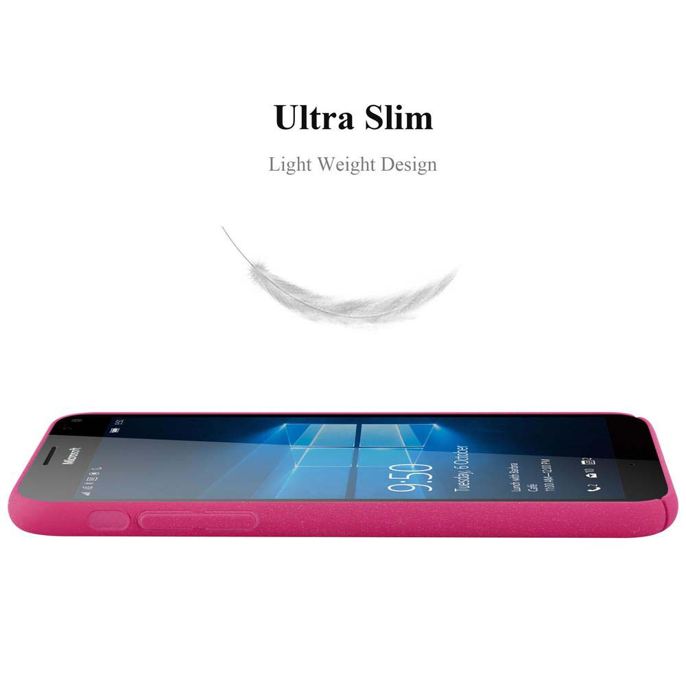 Un telefono rosa è mostrato di lato, con il testo sopra che recita 'Ultra Slim, Light Weight Design'. C'è una piuma sopra il telefono.