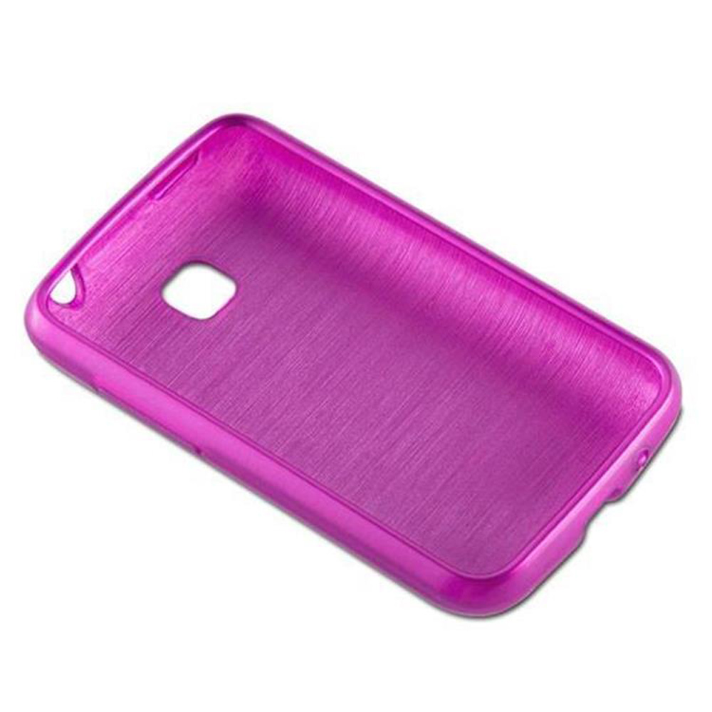 Primo piano di una custodia per telefono magenta con una texture in metallo spazzolato. Ha ritagli per la fotocamera e altre funzioni.