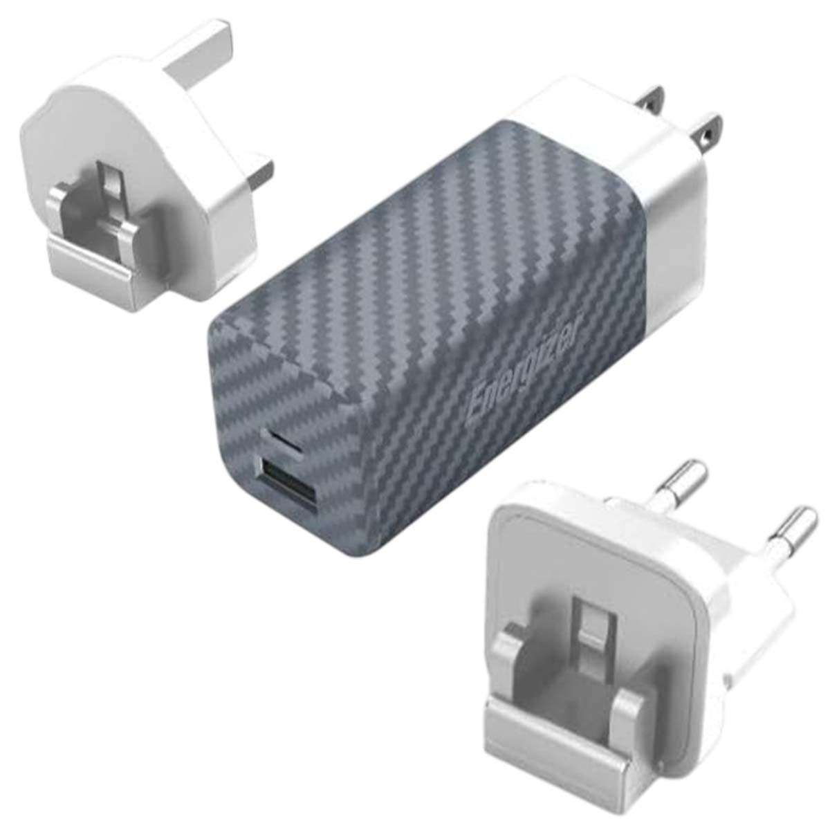 Un caricabatterie USB Energizer con tre spine intercambiabili. Il caricabatterie è grigio con motivo strutturato e porta USB.