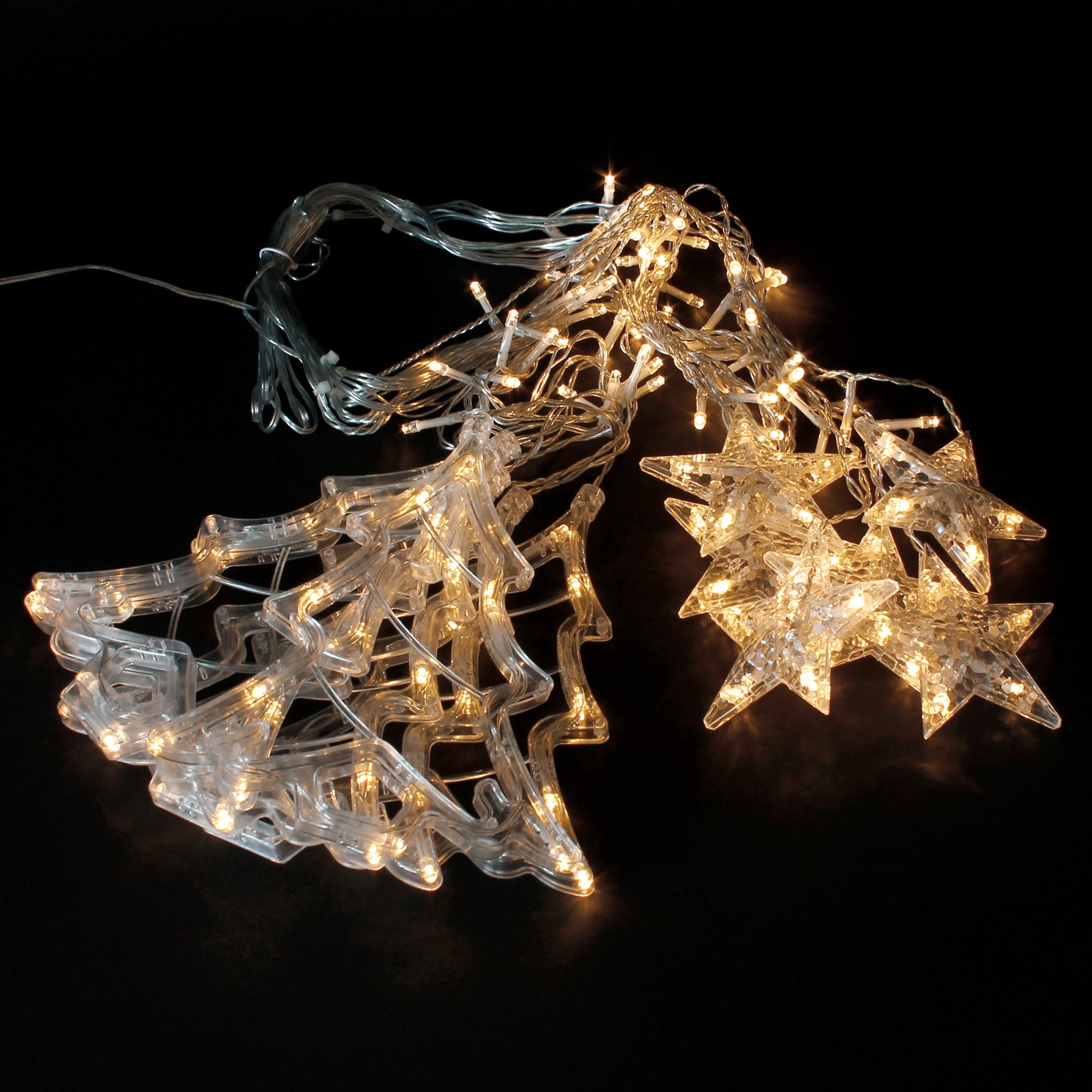 Lichterketten mit Stern- und Baumformen auf schwarzem Hintergrund. Die Lichter sind klar mit warmweißen Lichtern.