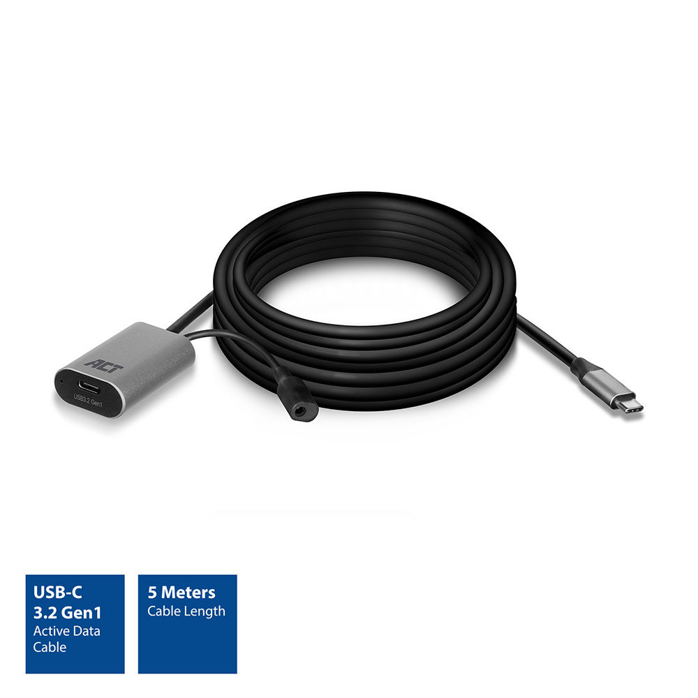 Un cavo USB-C 3.2 Gen1 nero, arrotolato, con connettore grigio ed estremità femmina. Dettagli del prodotto su sfondo blu.