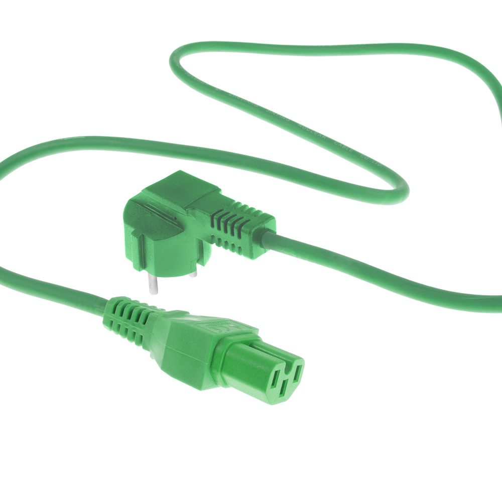 Ein grünes Netzkabel mit dreipoligem Stecker und Anschluss. Das Kabel ist gebogen. Der Hintergrund ist weiß.