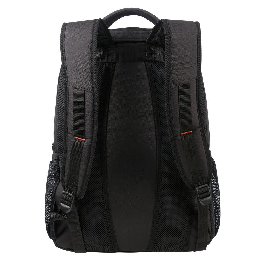 Rückansicht eines schwarzen Rucksacks mit Griff, Trägern und Netz. Merkmale sind Seitentaschen und gepolstertes Rückenteil.