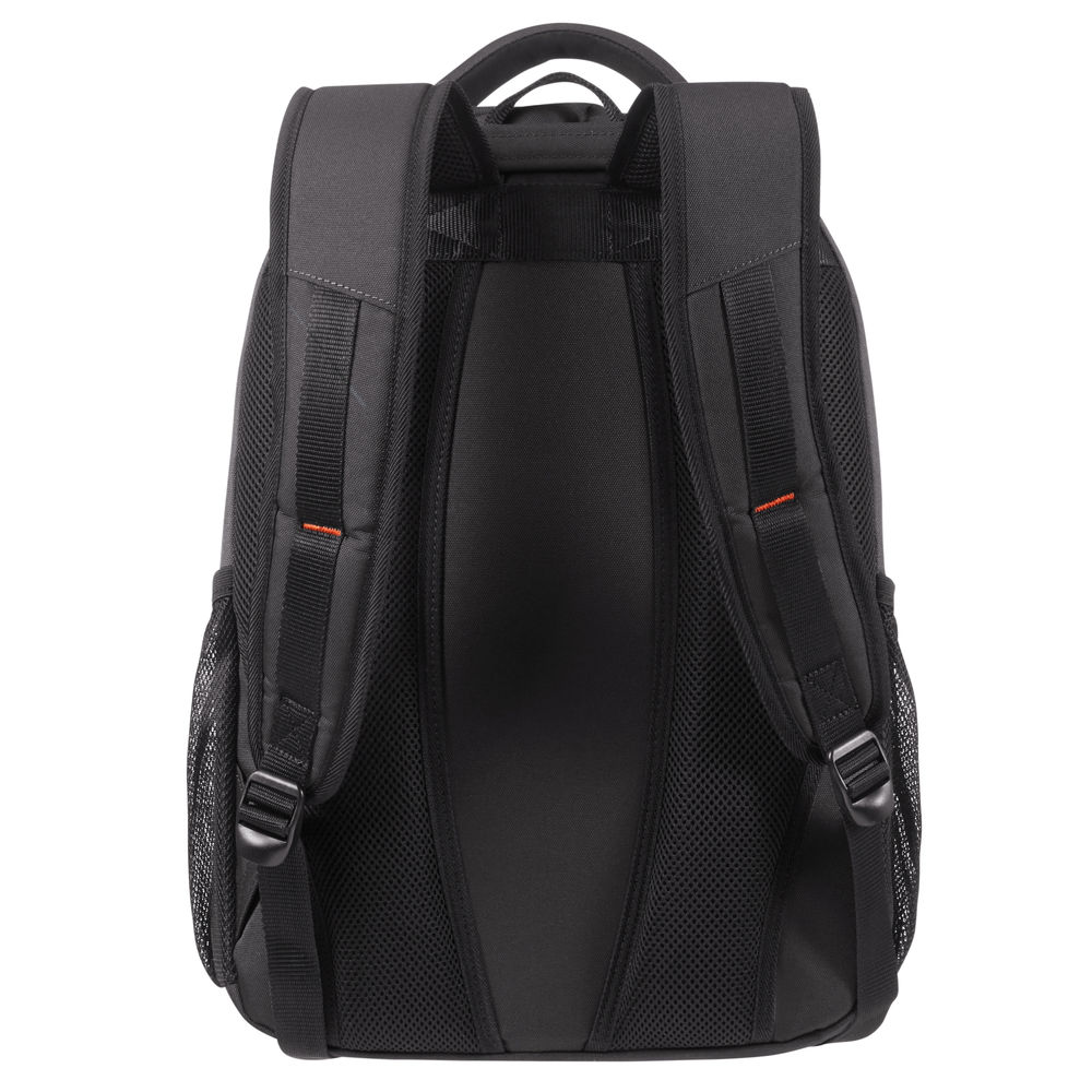 Ein schwarzer Rucksack mit gepolsterten Schultergurten, einem Griff und Netztaschen an den Seiten. Die Rückseite ist komfortabel gestaltet.