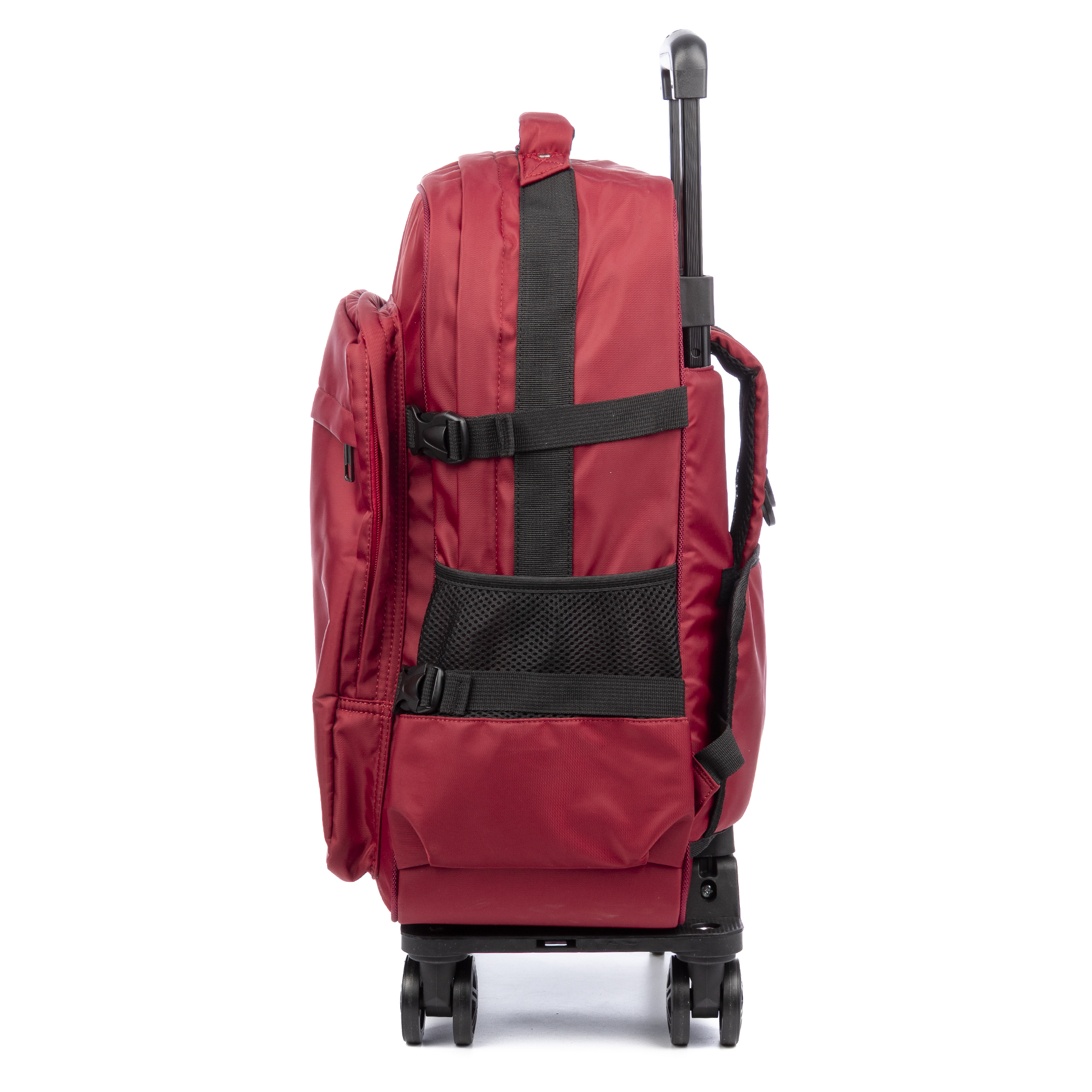 Zaino rosso con ruote, dettagli neri, tasche laterali e manico retrattile. Ruote in basso.
