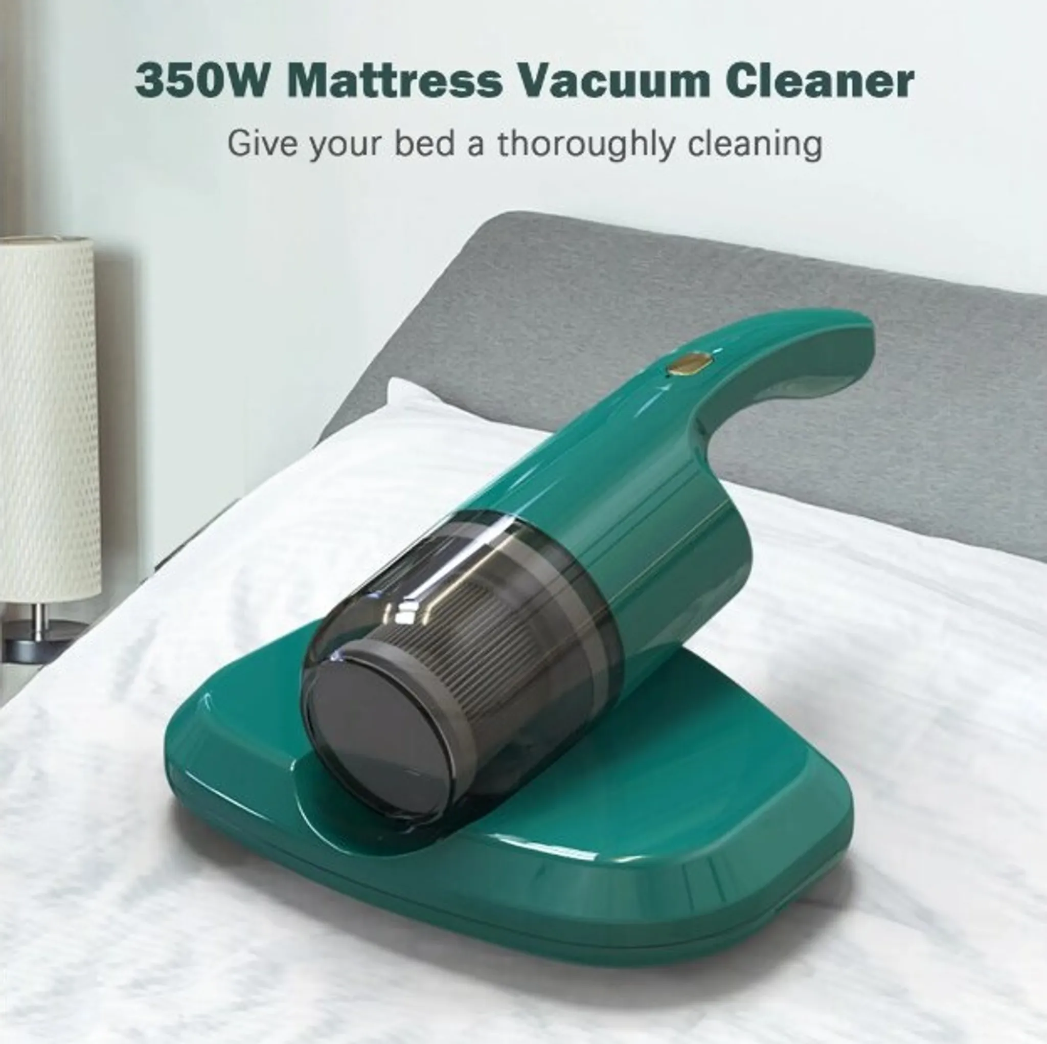 Ein grüner Matratzenstaubsauger auf einem weißen Bett. Der Staubsauger steht auf einer grünen Basis. Der Text lautet: 350W Matratzenstaubsauger.