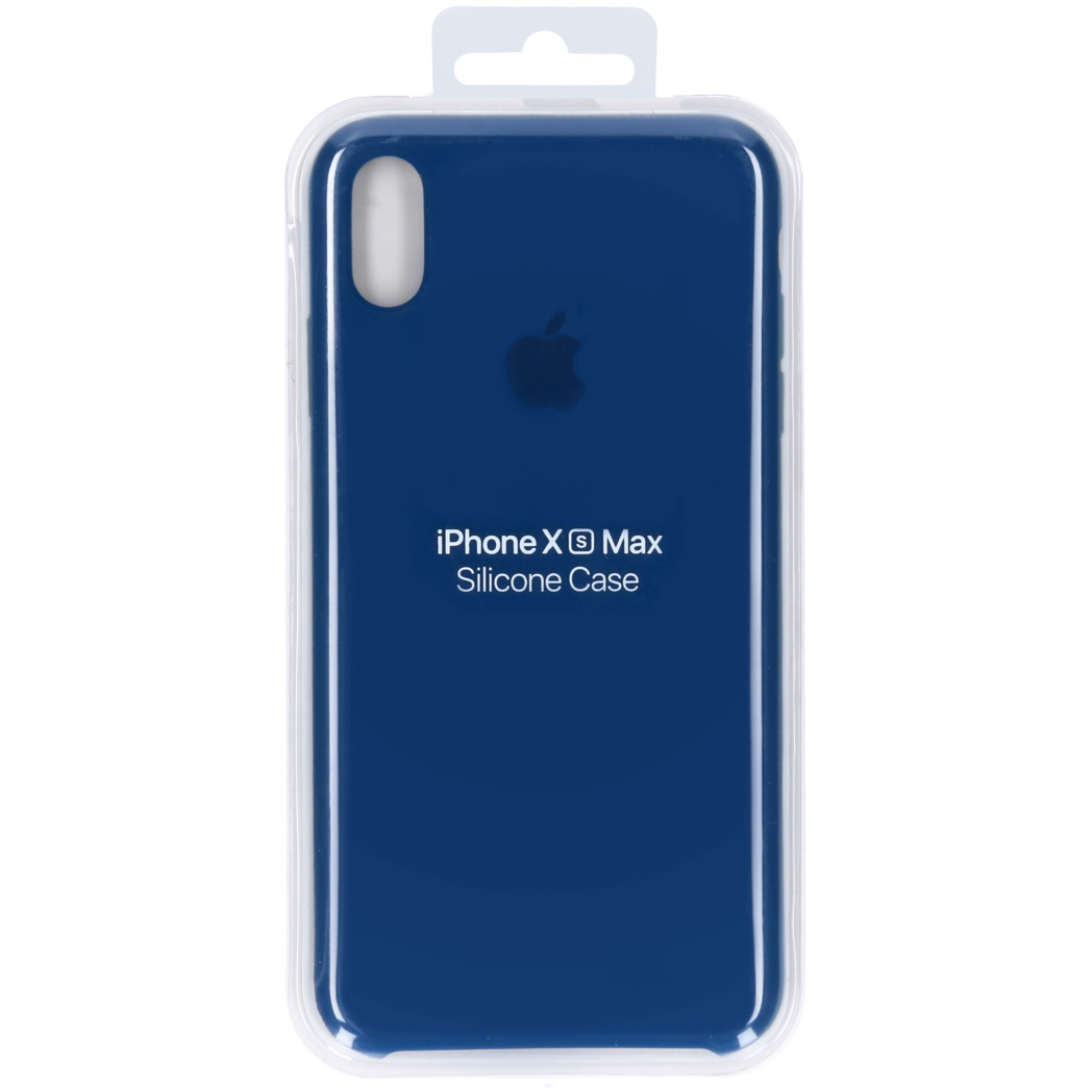 Une coque iPhone bleu foncé dans un emballage plastique transparent. La coque porte le logo Apple et le texte iPhone XS Max Silicone Case.