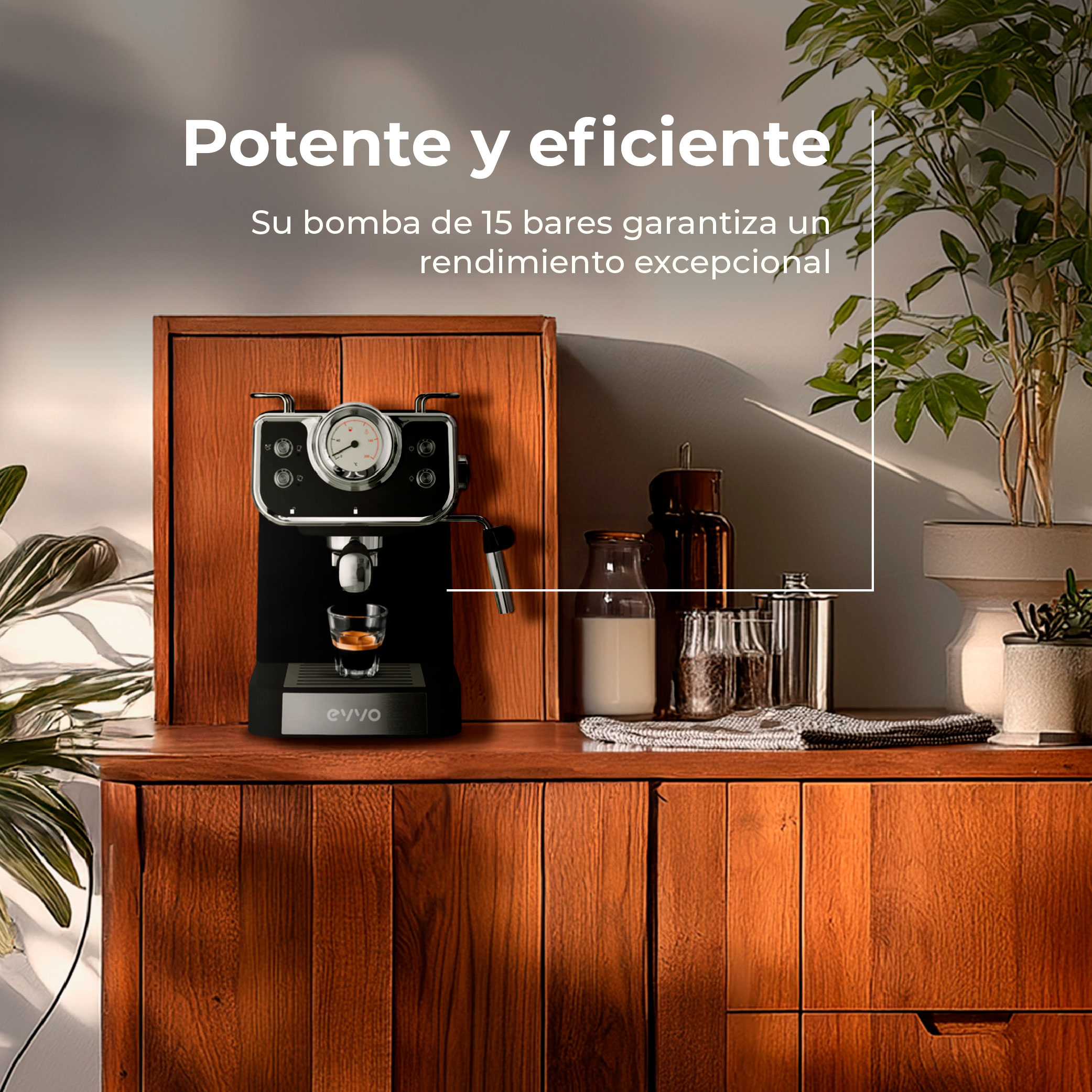 Una máquina de espresso negra sobre un mueble de madera, con un café en un vaso. Otros objetos también están en el mueble.