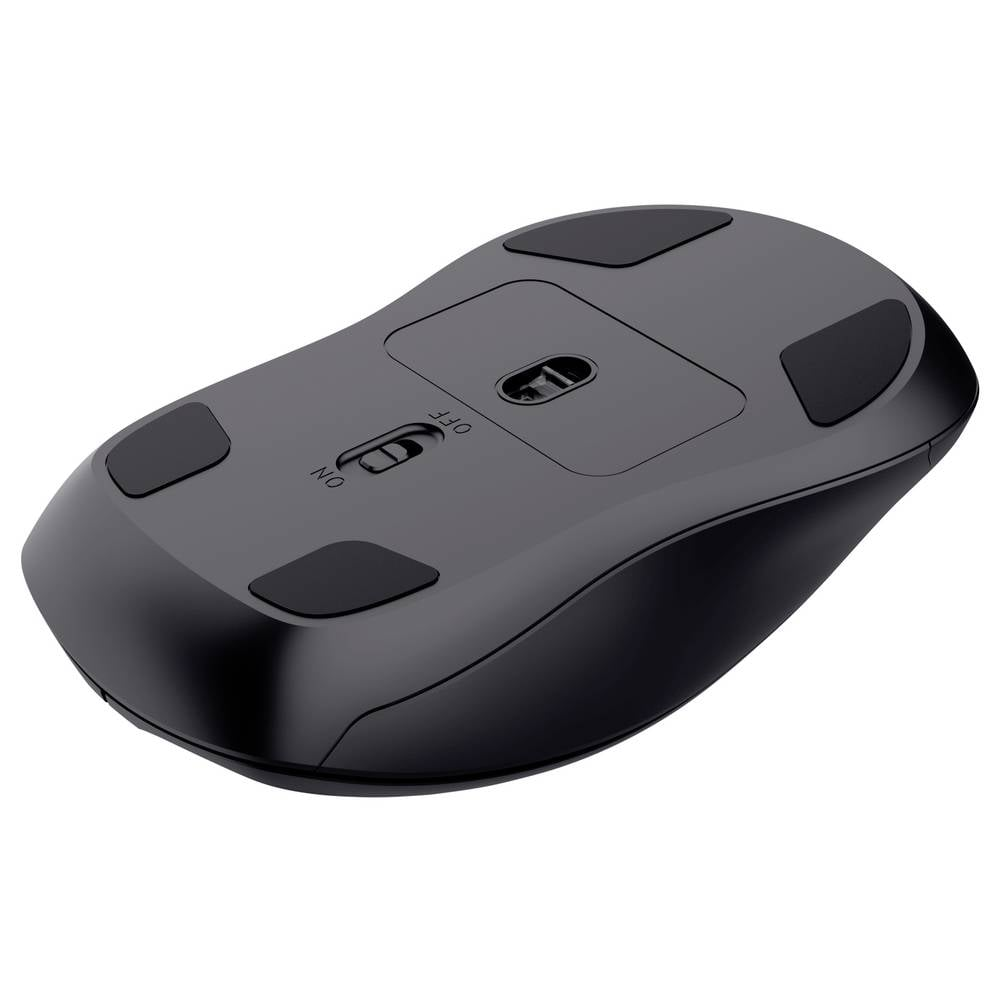 Een donkergrijze computermuis, van onderaf gezien. Hij heeft een aan/uit-schakelaar en zwarte rubberen pads op elke hoek.