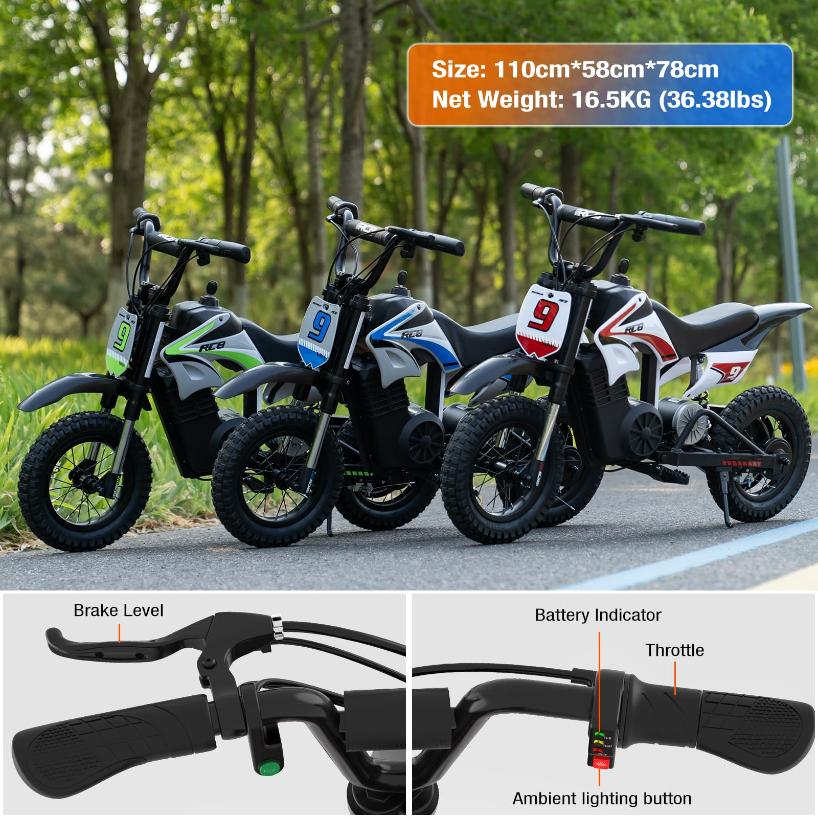 Trzy zabawki motocykle w różnych kolorach zaparkowane na drodze. W tle widać drzewa.
