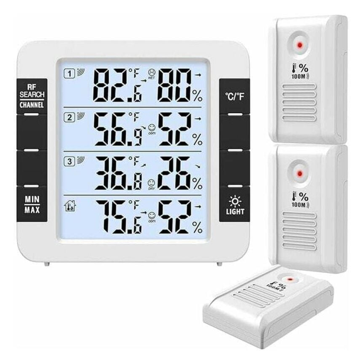 Eine weiße Wetterstation zeigt Temperatur- und Feuchtigkeitswerte an. Es gibt auch drei Fernsensoren.