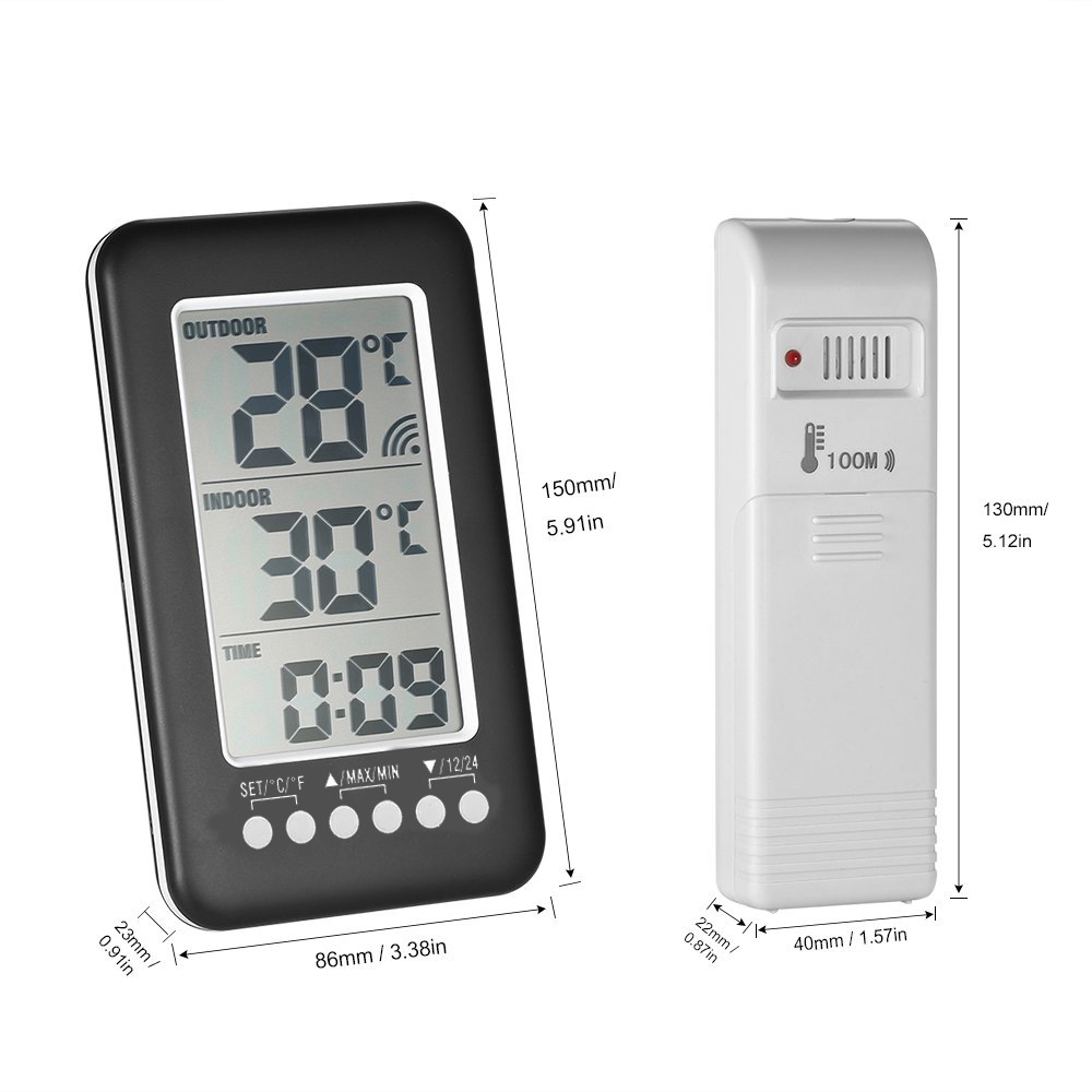 Ein digitales Innen-/Außenthermometer zeigt Temperaturen und Uhrzeit an. Auf der rechten Seite befindet sich ein separater weißer Sensor mit Größenangaben.