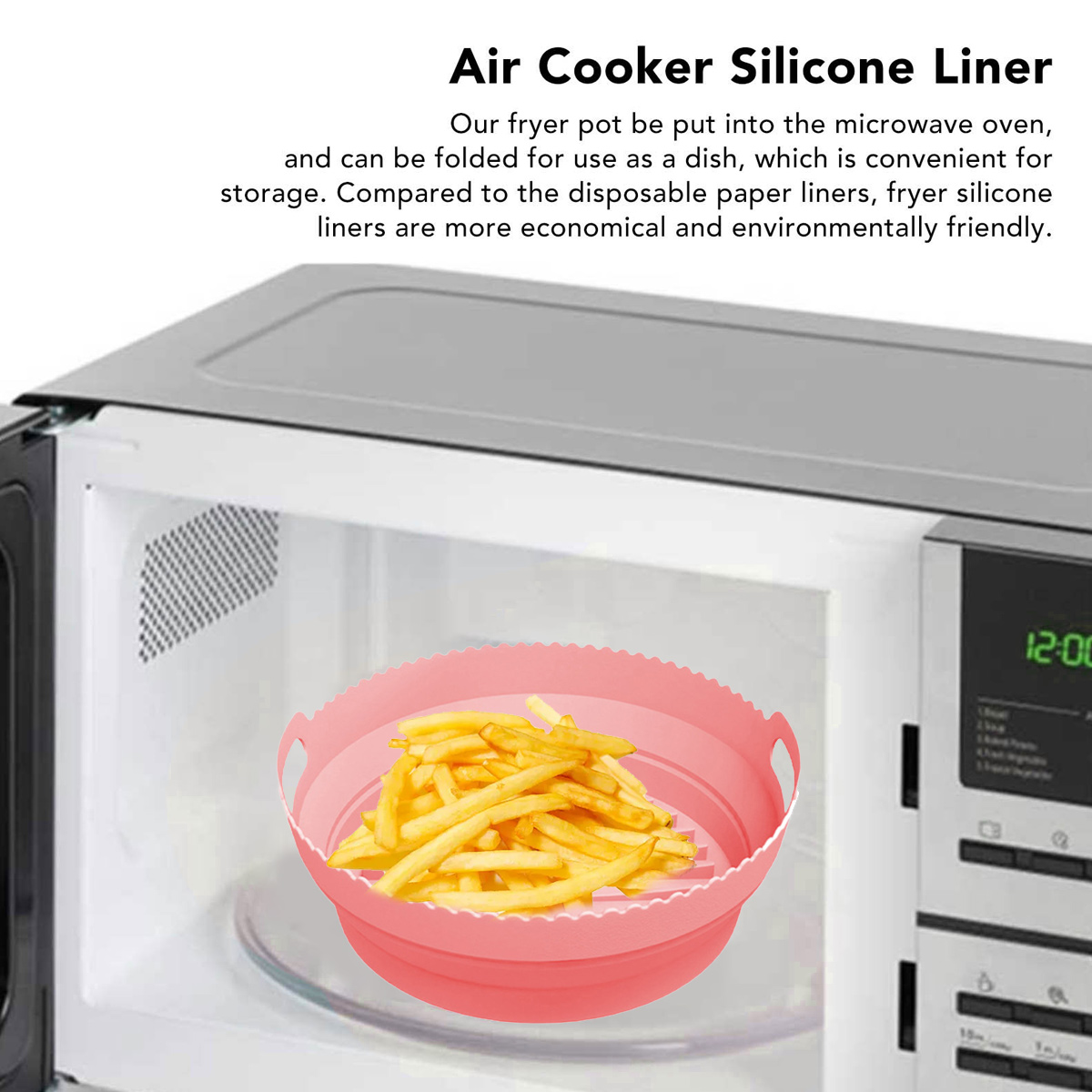 Ein rosa Silikonliner mit Pommes Frites in einer Mikrowelle. Die Mikrowelle ist silberfarben und hat eine Digitaluhr, die 12:00 anzeigt.