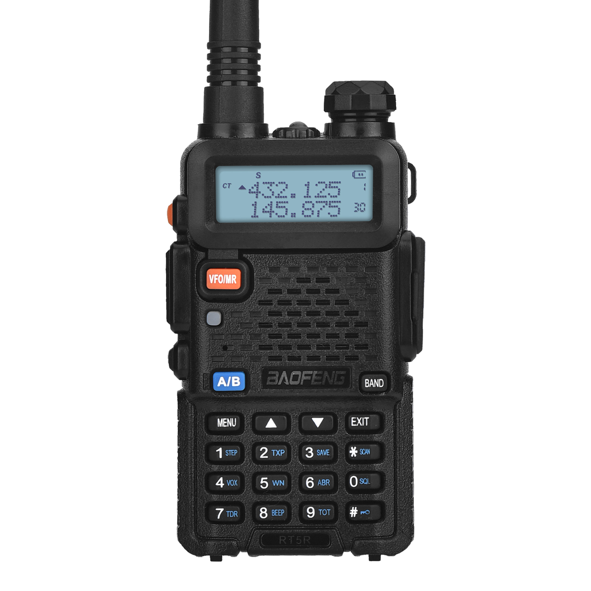 Un radio de dos vías Baofeng RT5R negro con una pantalla que muestra números. Los botones están etiquetados para varias funciones.