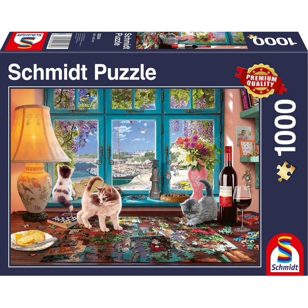 Una caja de rompecabezas de Schmidt Puzzle con gatos, vino, flores, una ventana a una escena portuaria y una lámpara.