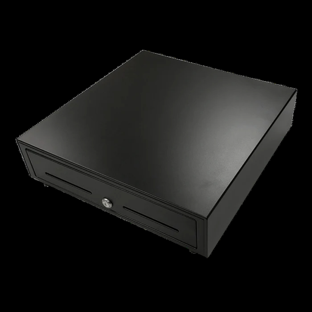 Un cajón de caja registradora negro sobre un fondo negro. El cajón tiene una cerradura y un tirador. La parte superior es plana.