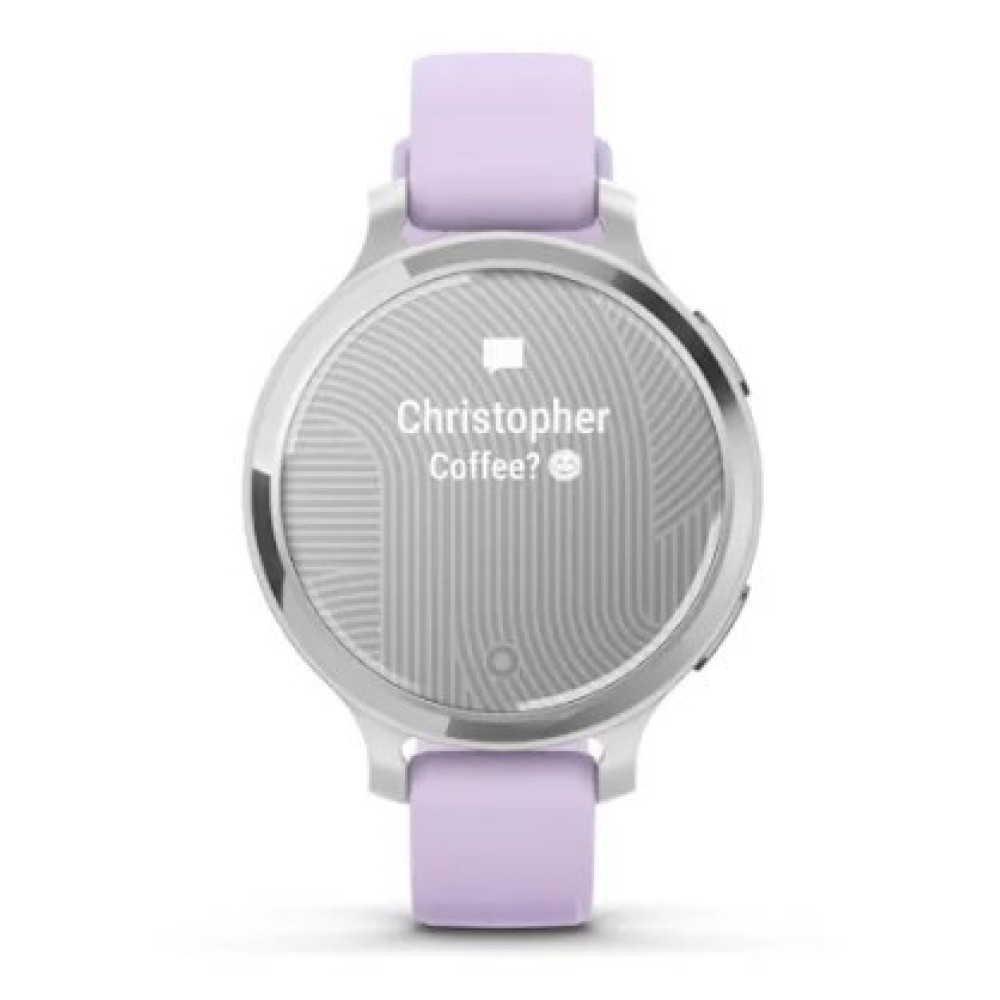 Eine Smartwatch mit silbernem Gehäuse und helllila Armband. Der Bildschirm zeigt die Nachricht: Christopher Kaffee? mit einem Smiley.