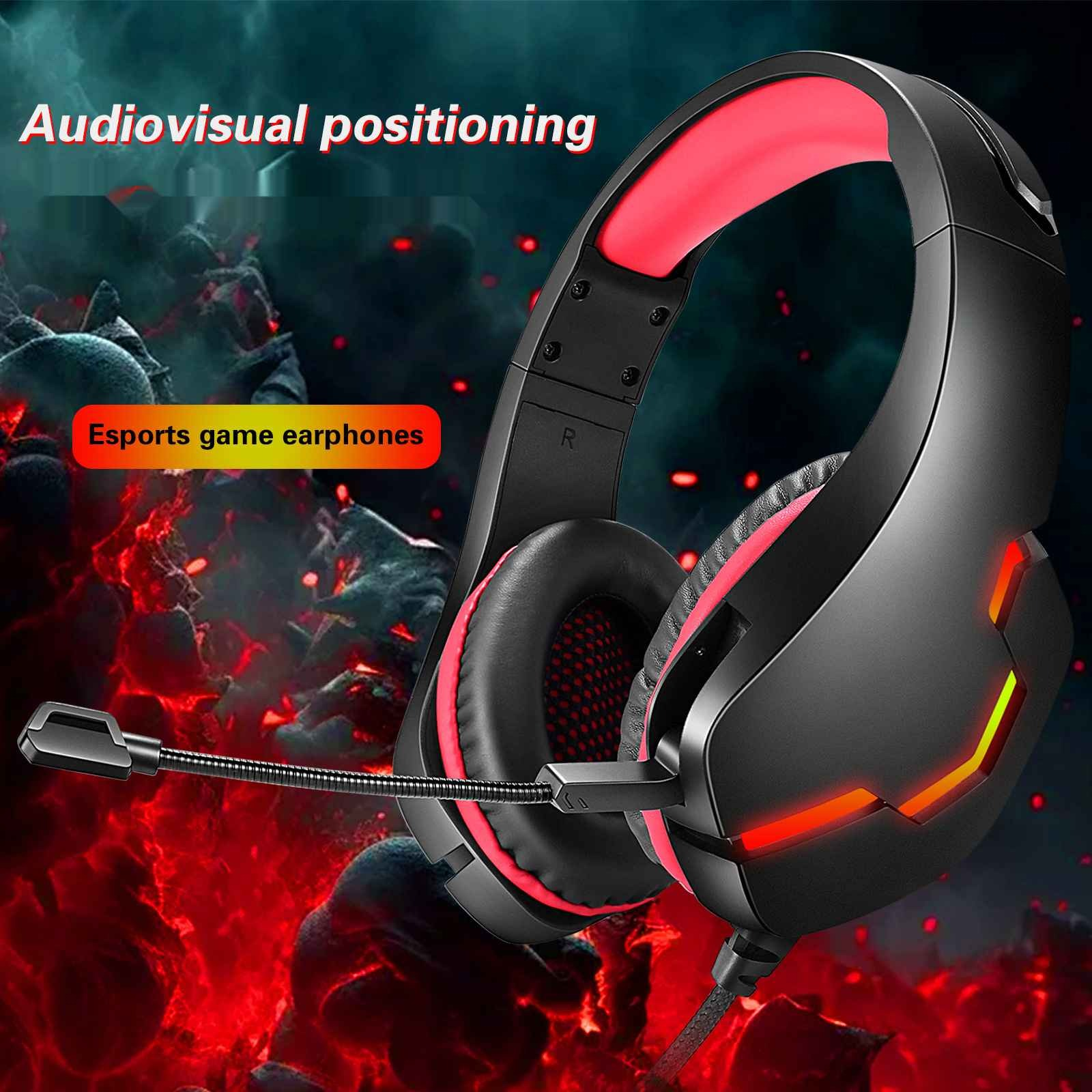 Schwarzes Gaming-Headset mit roten Akzenten, beleuchtet mit orangefarbenem und gelbem Licht und einem flexiblen Mikrofon.