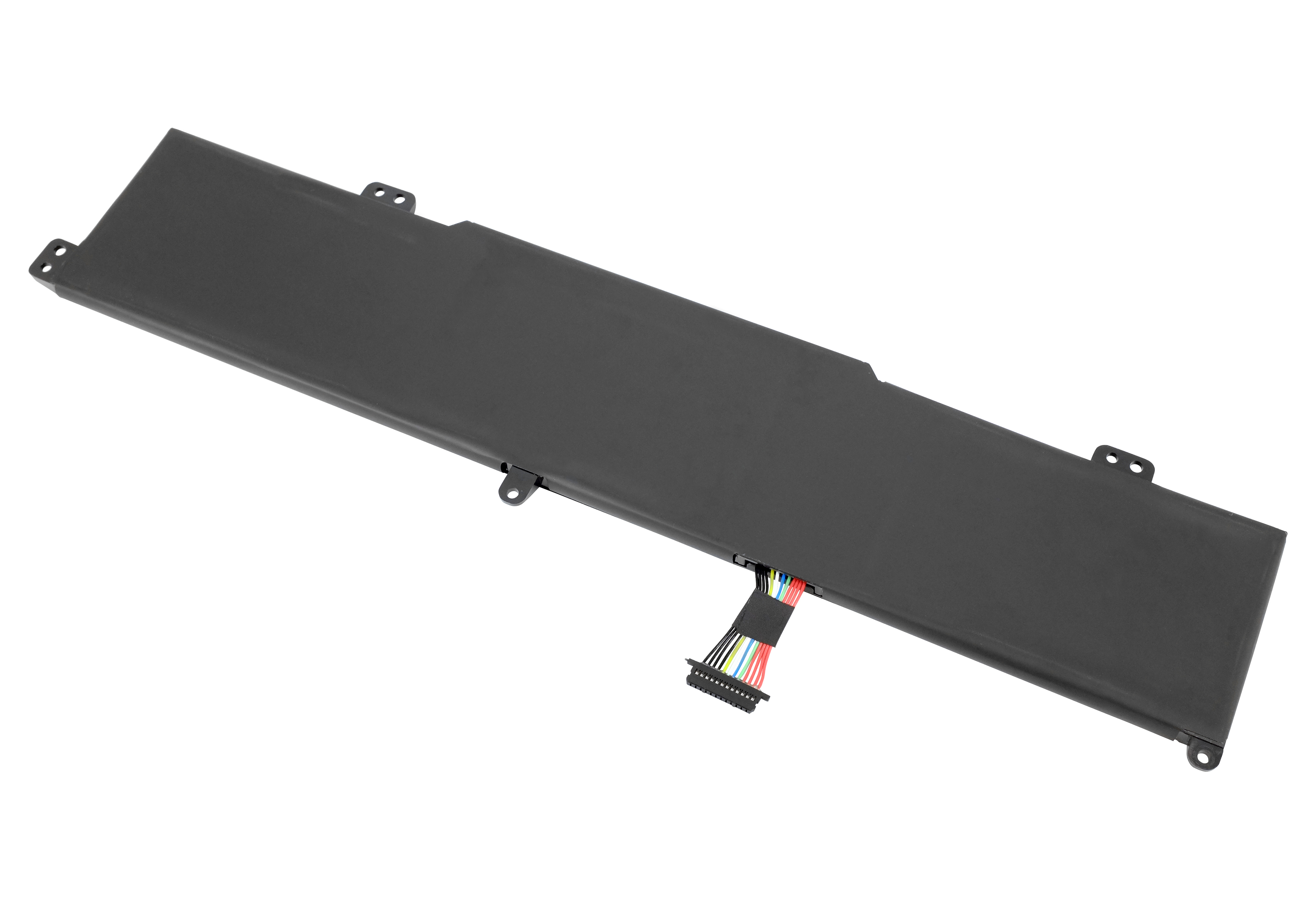 Una batteria nera per laptop con connettore e fili colorati. Su sfondo bianco.