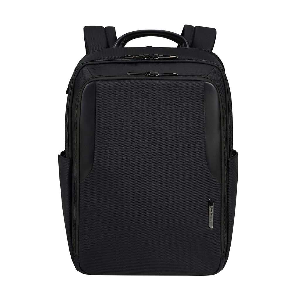 Uno zaino Samsonite nero. Ha un manico, spallacci e diversi scomparti. Il materiale ha un aspetto strutturato.
