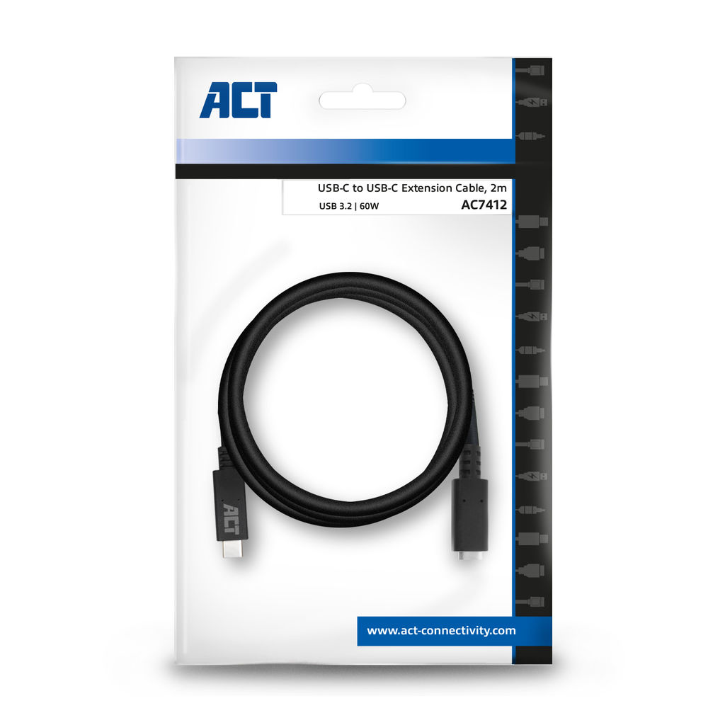Een zwarte USB-C verlengkabel is verpakt op een wit en zwarte achtergrond, met het ACT logo en productinformatie.