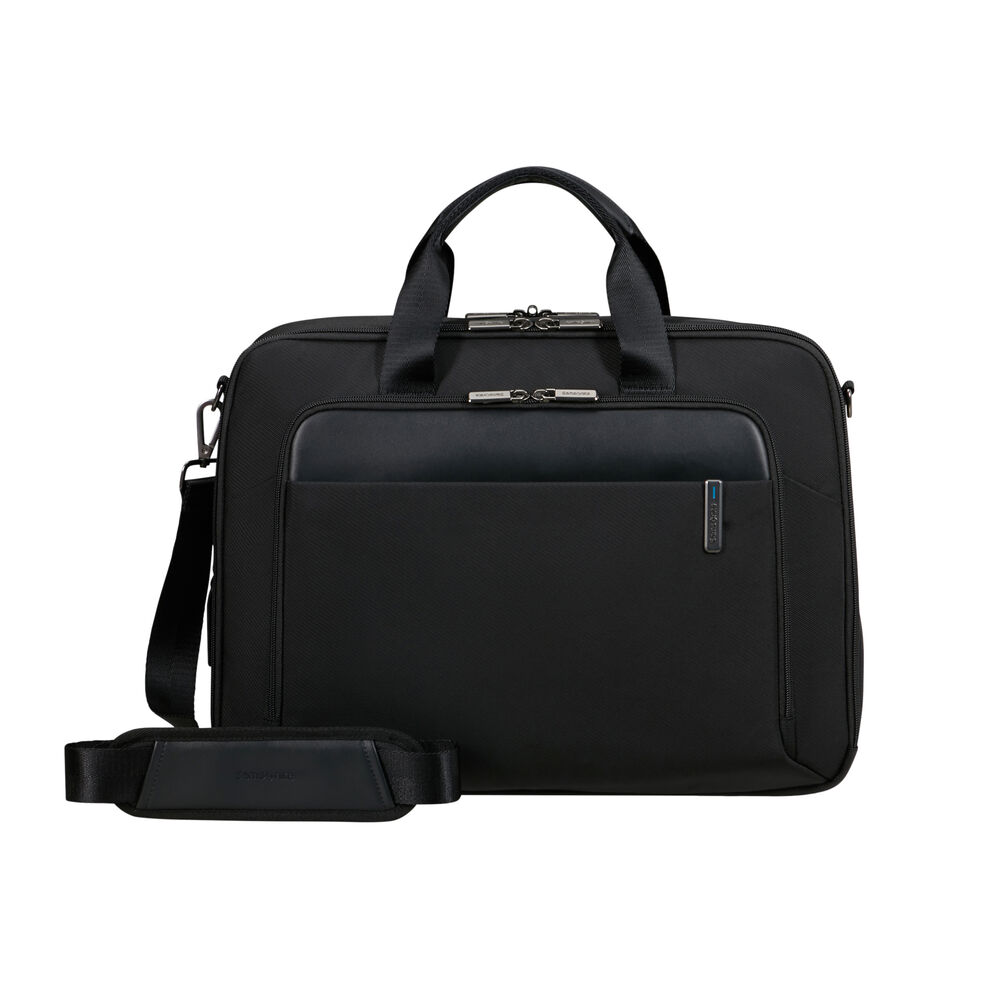 Una ventiquattrore Samsonite nera con manico e tracolla è mostrata su sfondo bianco.