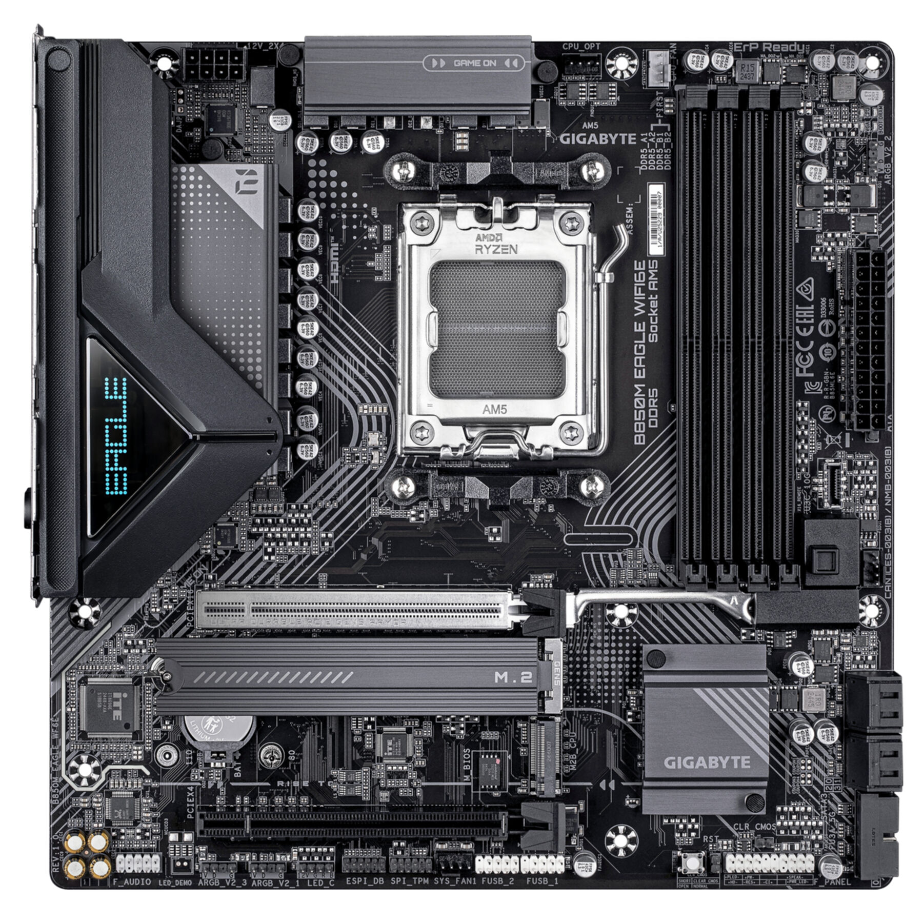 Scheda madre nera con socket CPU, slot RAM e varie porte. Il marchio è visibile.