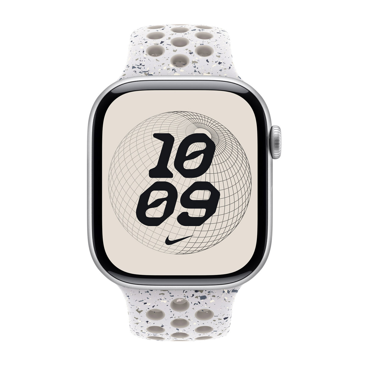 Apple Watch argentato con cinturino bianco maculato. Il quadrante mostra l'ora '10:09' e un logo Nike.