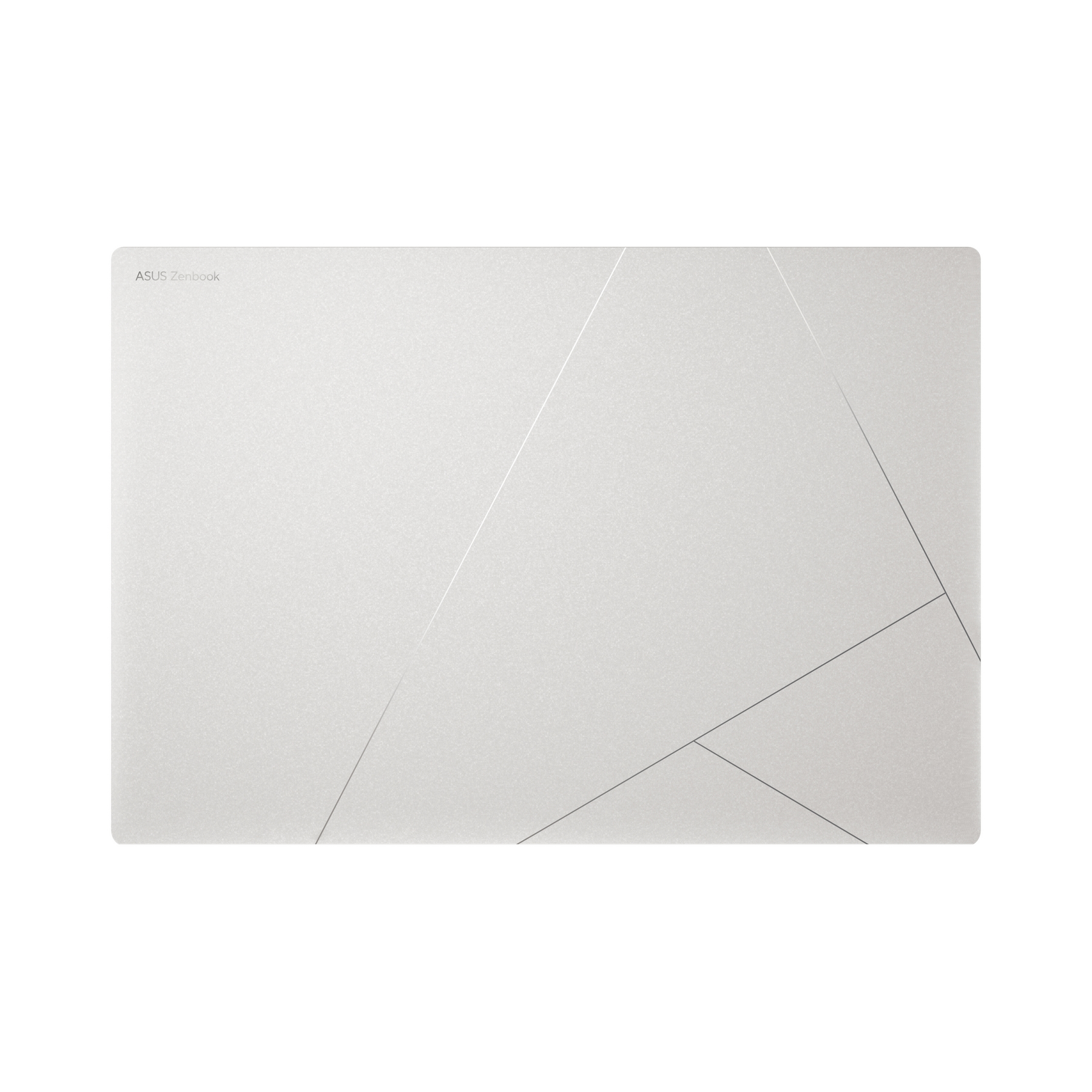 Un primo piano del retro di un laptop Asus Zenbook argentato. Il coperchio ha linee geometriche.