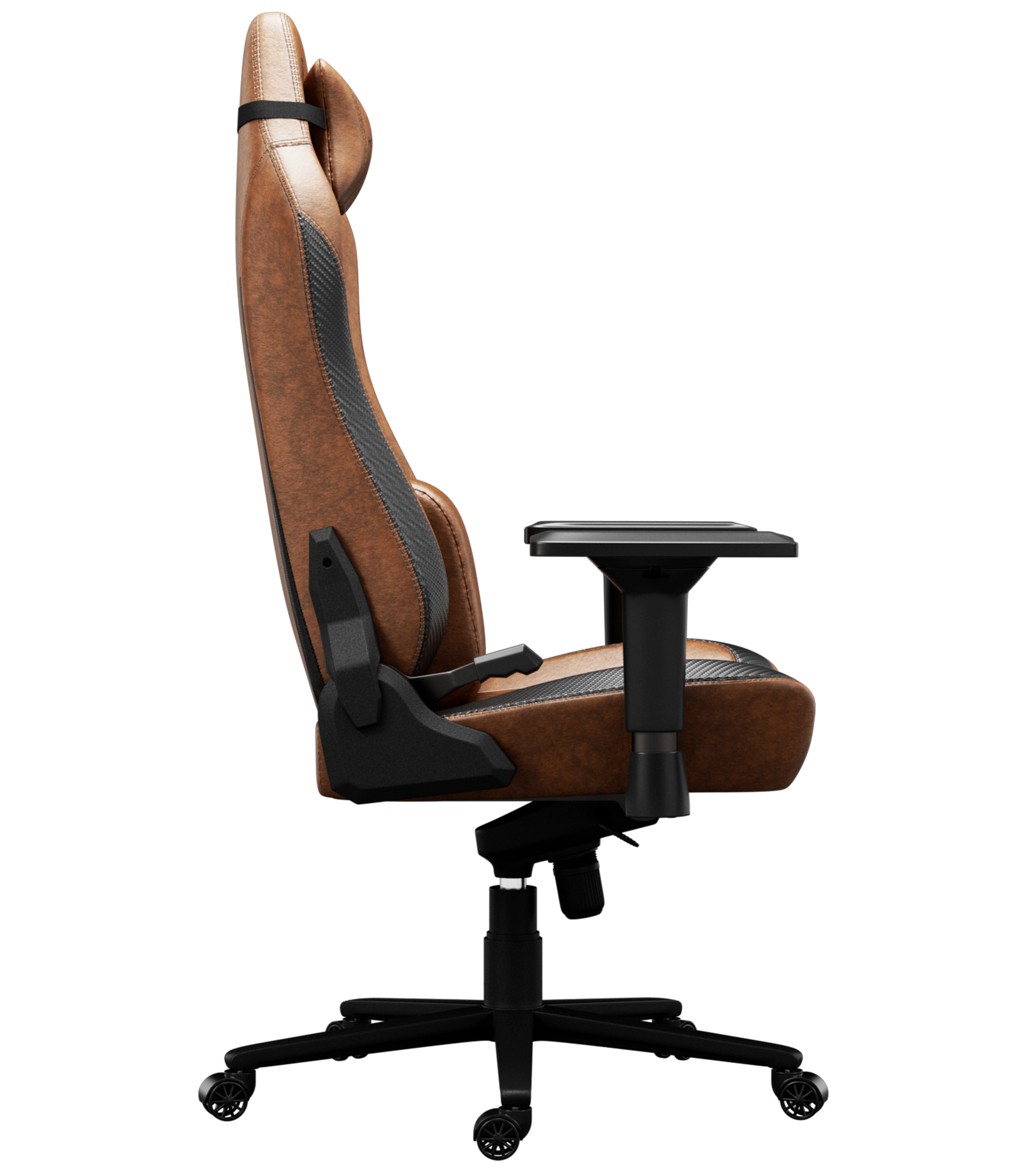 Une chaise de jeu marron et noire est montrée de profil. Elle possède un haut dossier, des accoudoirs et une base avec des roues.