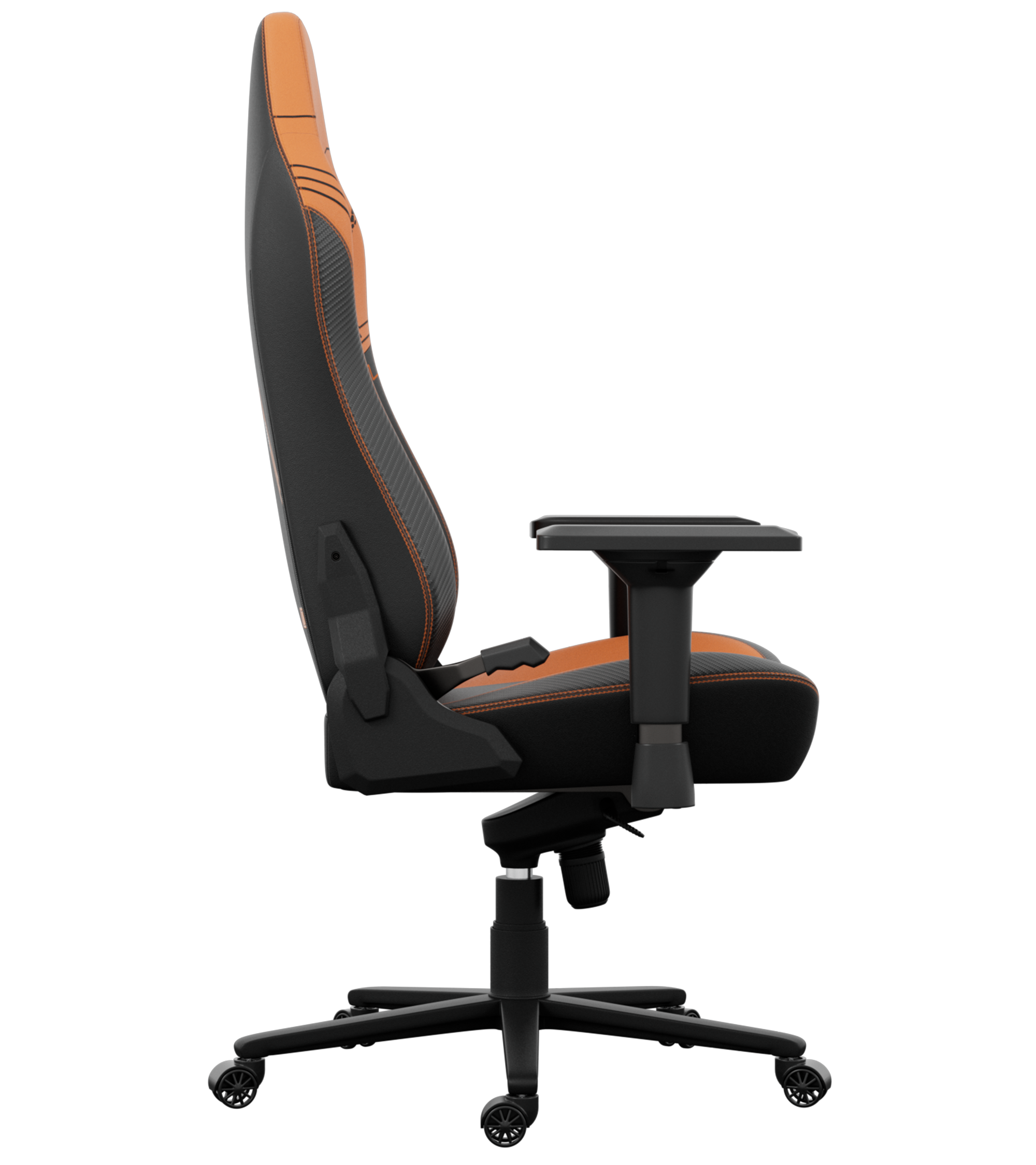 Ein Gaming-Stuhl, schwarz und orange. Er hat eine hohe Rückenlehne, Armlehnen und ein Fünf-Sterne-Gestell mit Rollen.