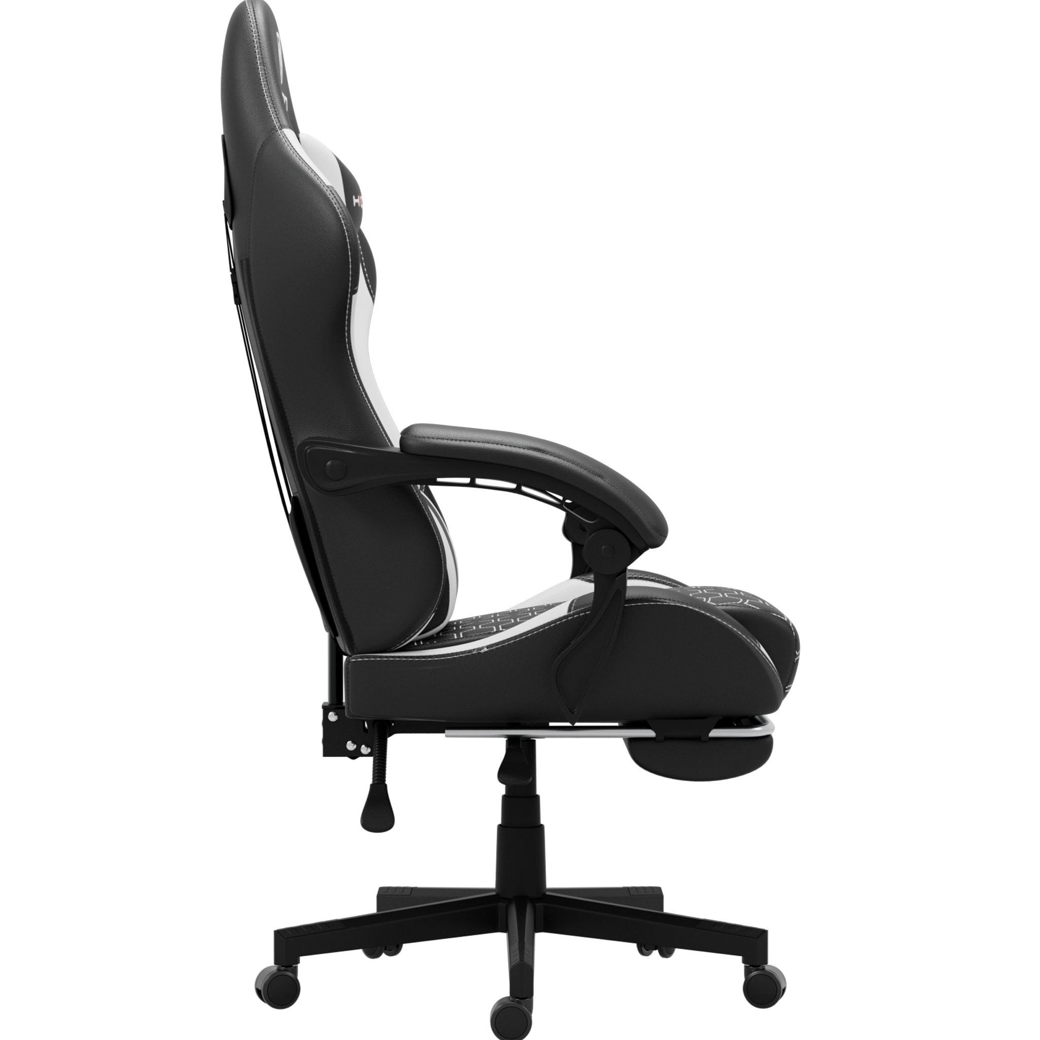 Een zwart-witte gamestoel. Het heeft een hoge rugleuning, armleuningen en een vijfsterrenvoet met wielen. De achtergrond is zwart.