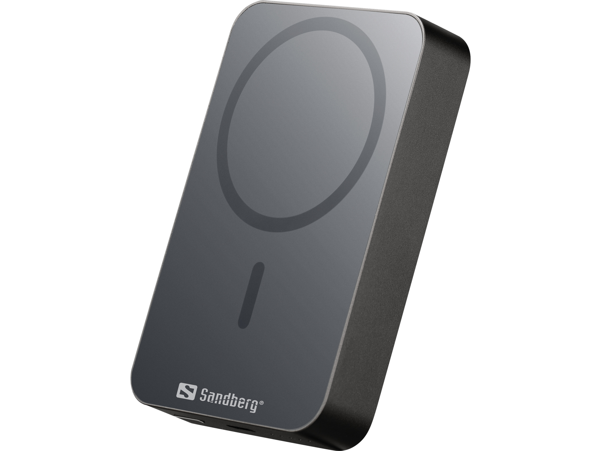 Un caricabatterie wireless Sandberg grigio scuro con un'area di ricarica circolare e un indicatore a linea verticale su sfondo bianco.