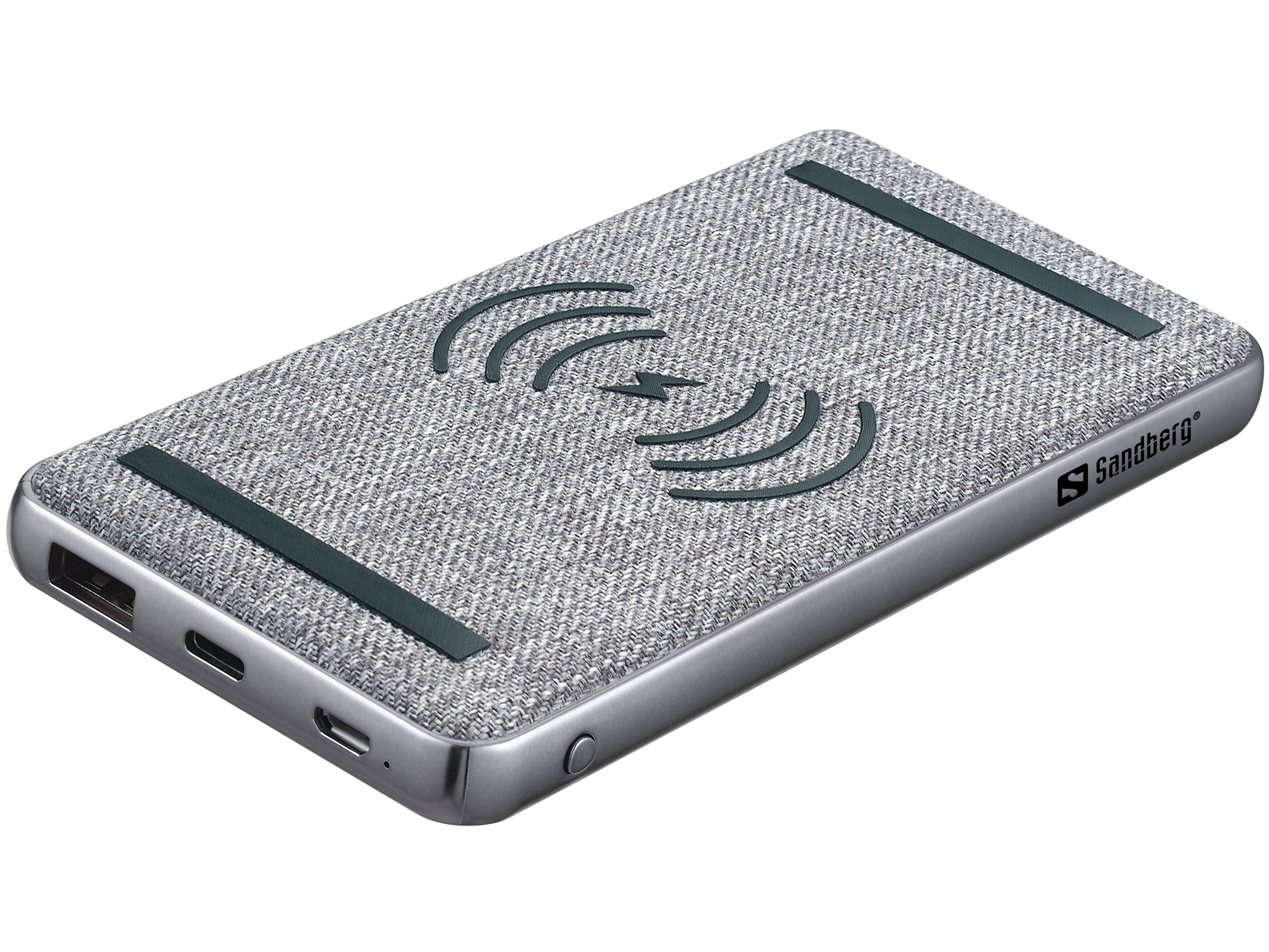 Un caricatore wireless grigio con la parte superiore in tessuto. Ha un simbolo di ricarica e un pulsante di accensione. Logo Sandberg visibile.