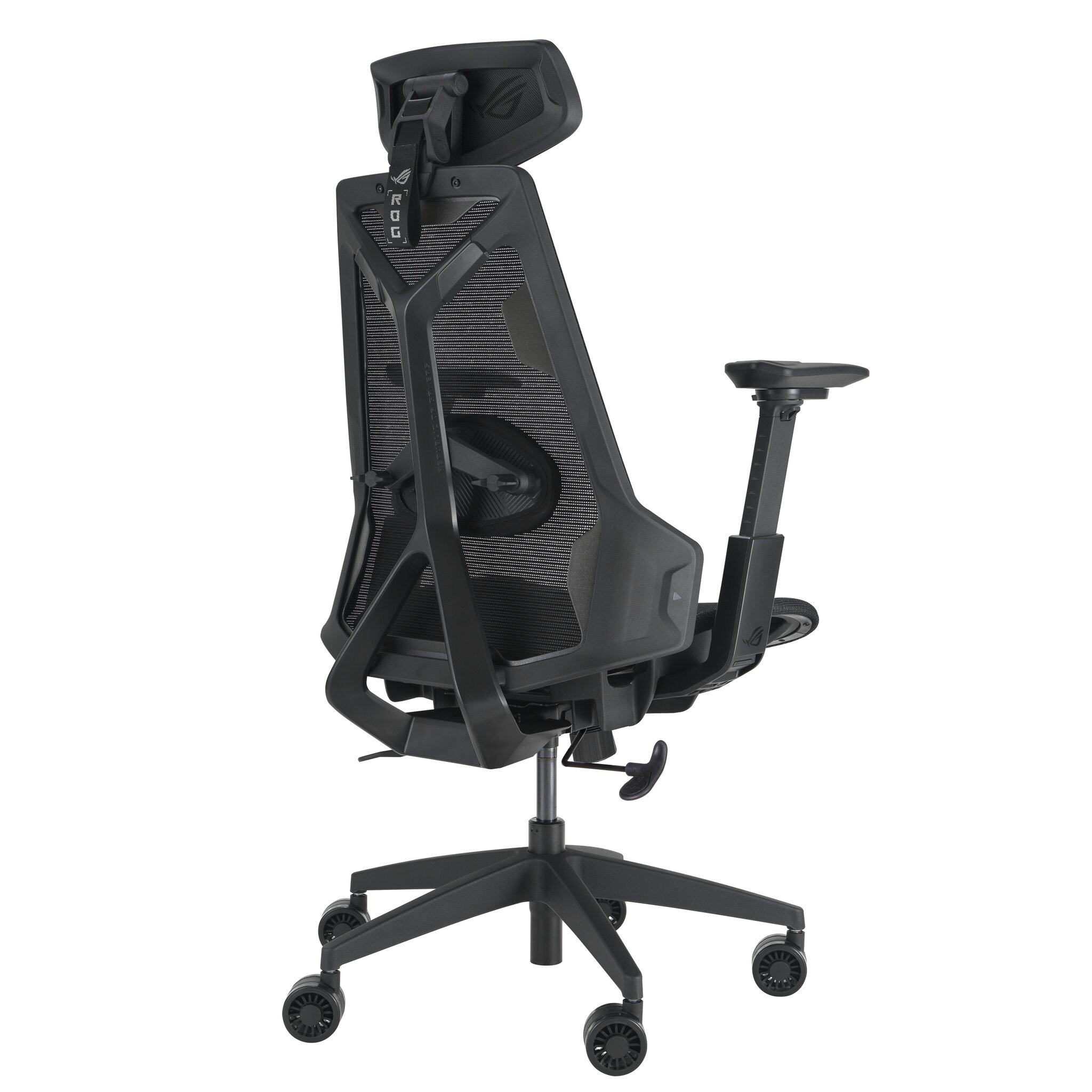 Una sedia da ufficio ergonomica nera con schienale in rete, poggiatesta, bracciolo e ruote, il logo ROG è visibile sul poggiatesta.