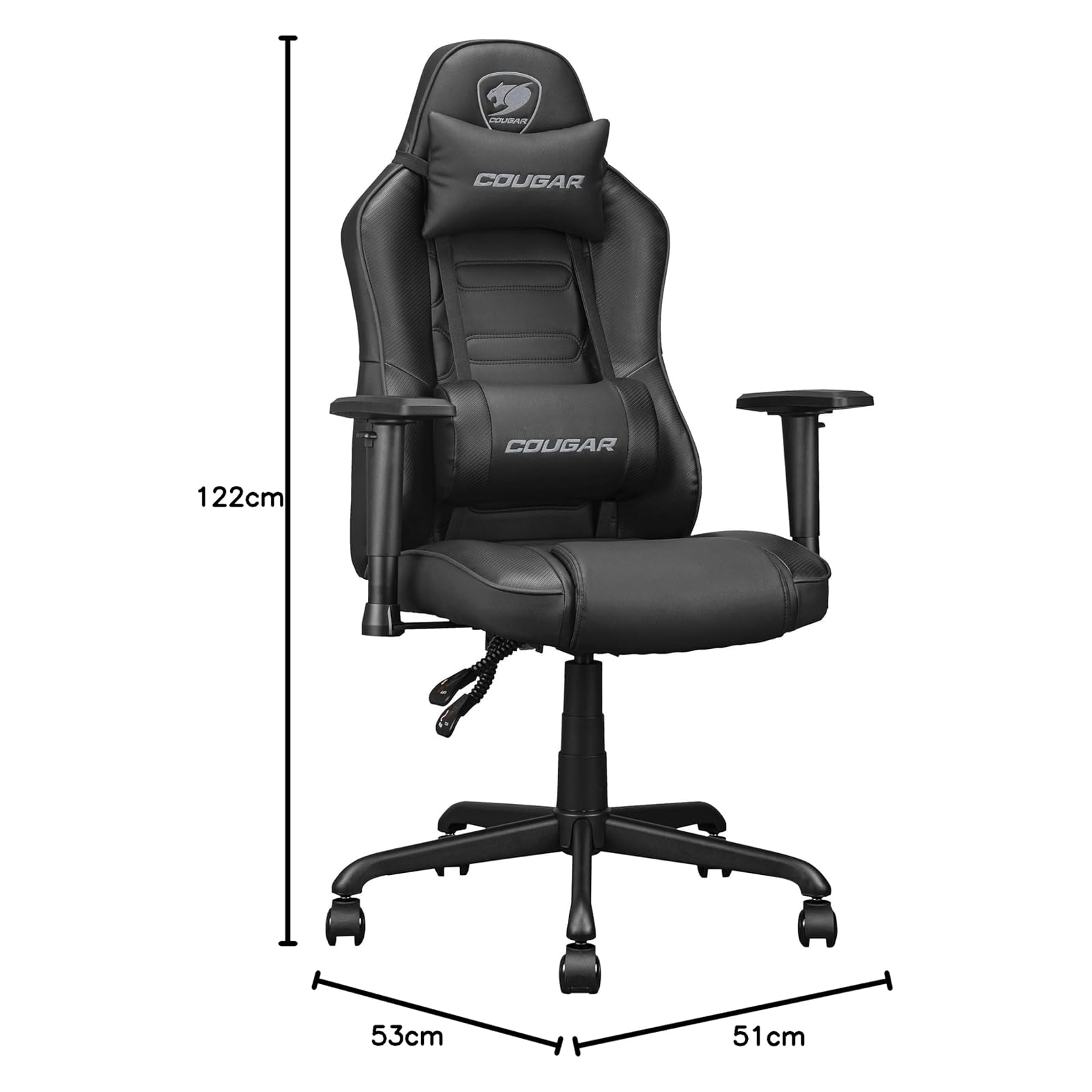 Czarny fotel gamingowy Cougar z wymiarami. Posiada zagłówek, podparcie lędźwi, podłokietniki i pięcioramienną podstawę z kółkami.