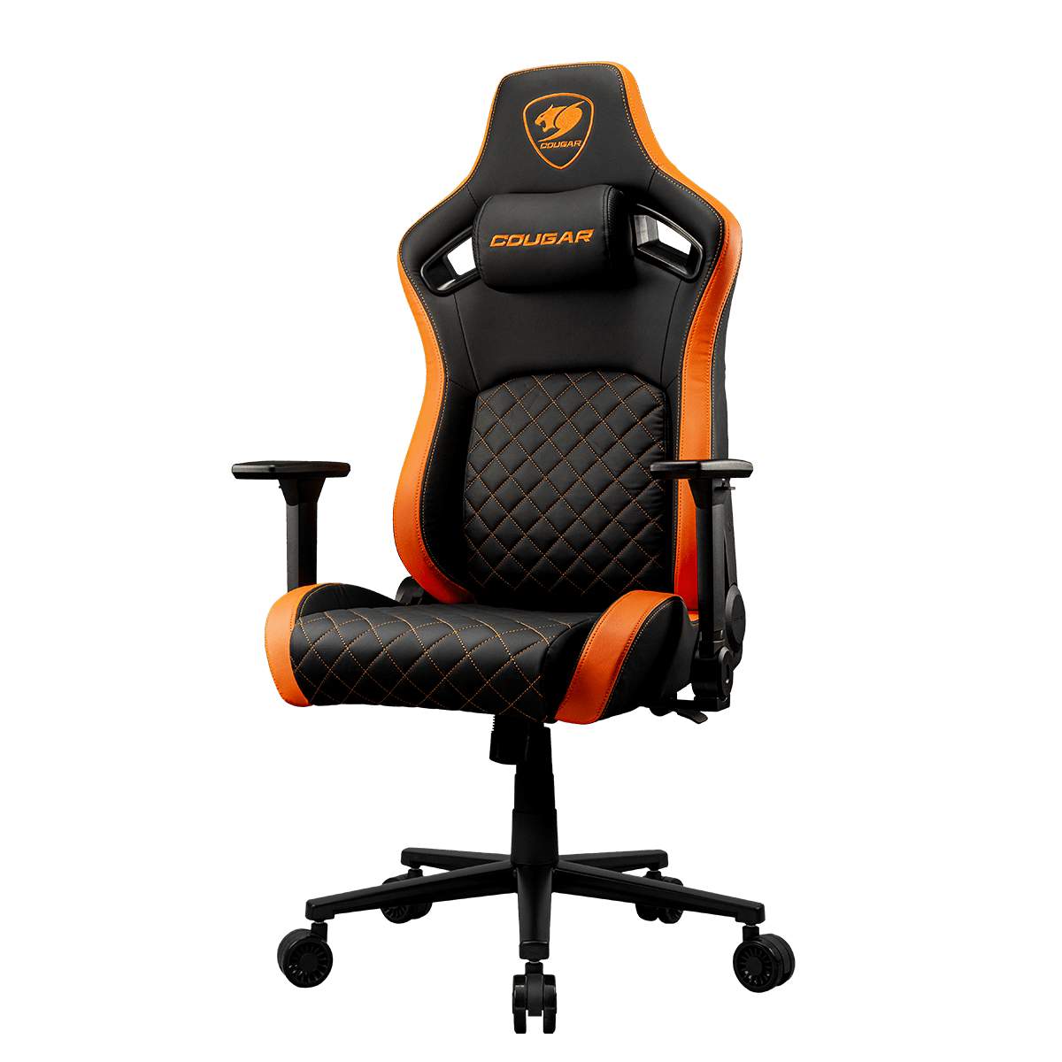 Sedia gaming Cougar nera e arancione. Schienale e seduta trapuntati a rombi, dettagli arancioni e logo sul poggiatesta.