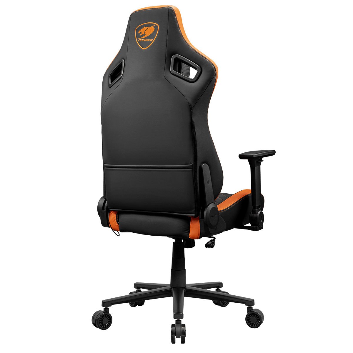 Sedia da gaming nera e arancione con logo Cougar. Include braccioli, base a cinque stelle e sfondo nero.