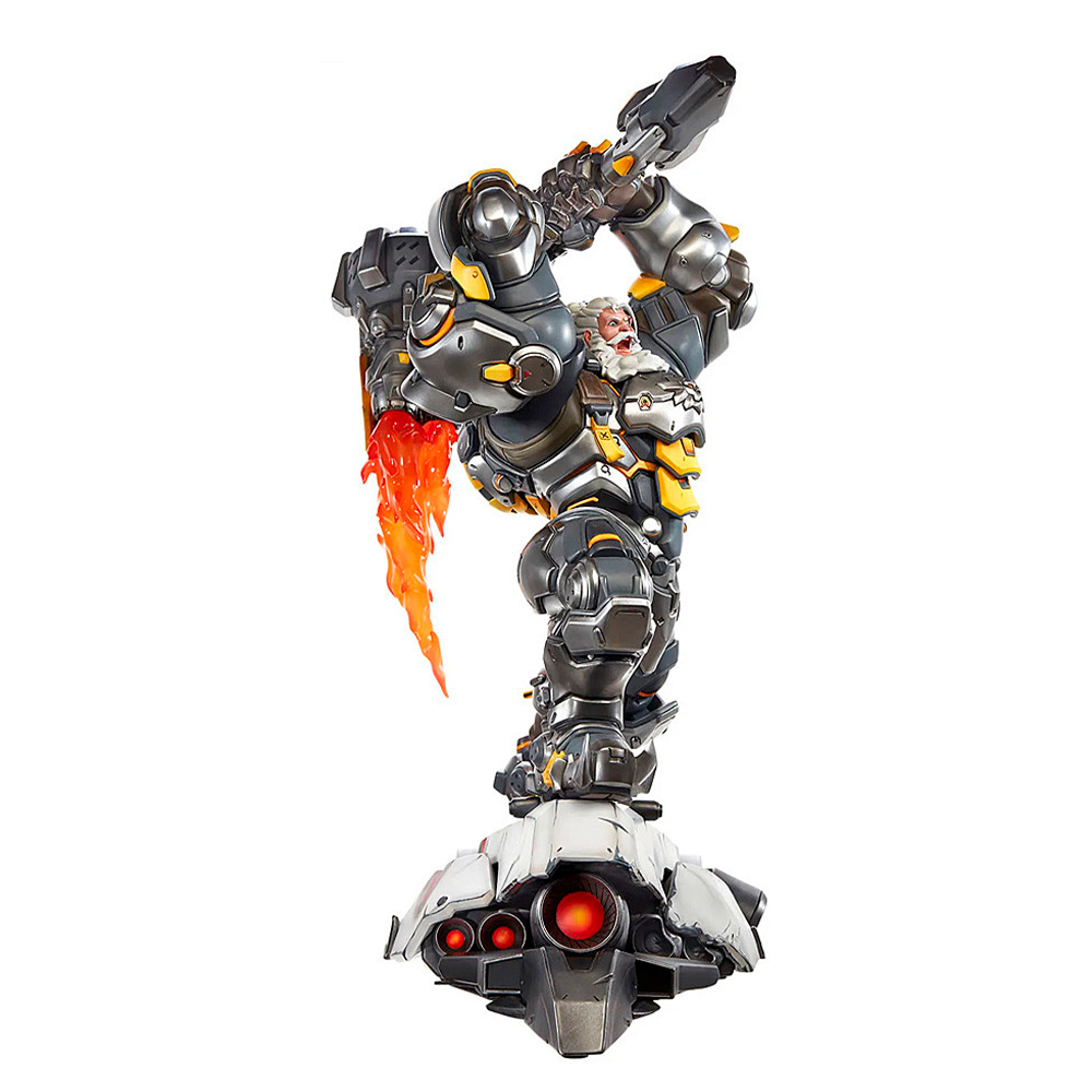 Eine detaillierte Figur eines Charakters in einem futuristischen Anzug mit Feuer. Der Charakter hat einen weißen Bart und steht auf einer Plattform.