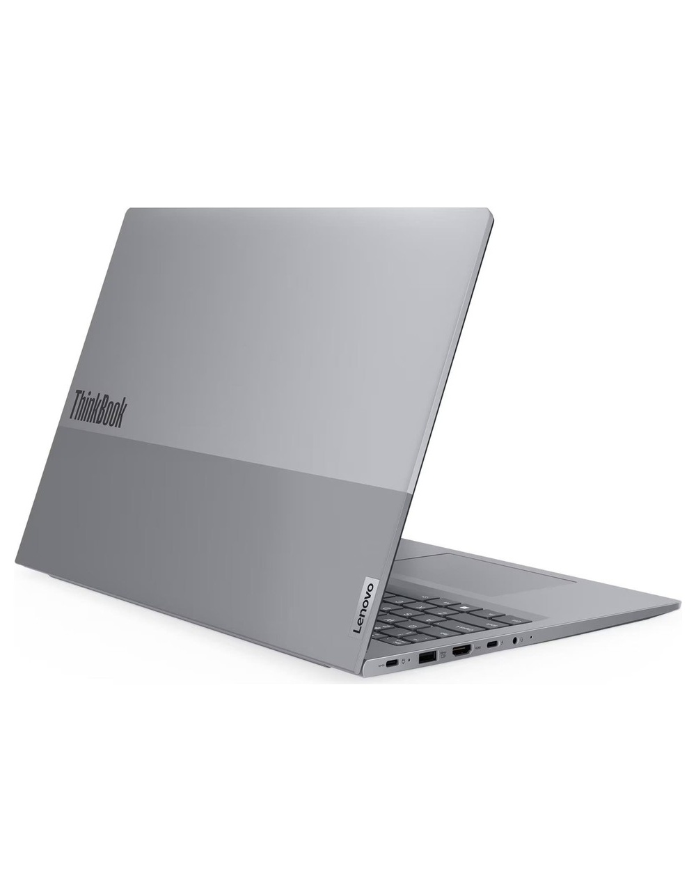 Beyaz bir arka plan üzerinde açık gri bir Lenovo ThinkBook dizüstü bilgisayar. ThinkBook logosu kapakta görülüyor.