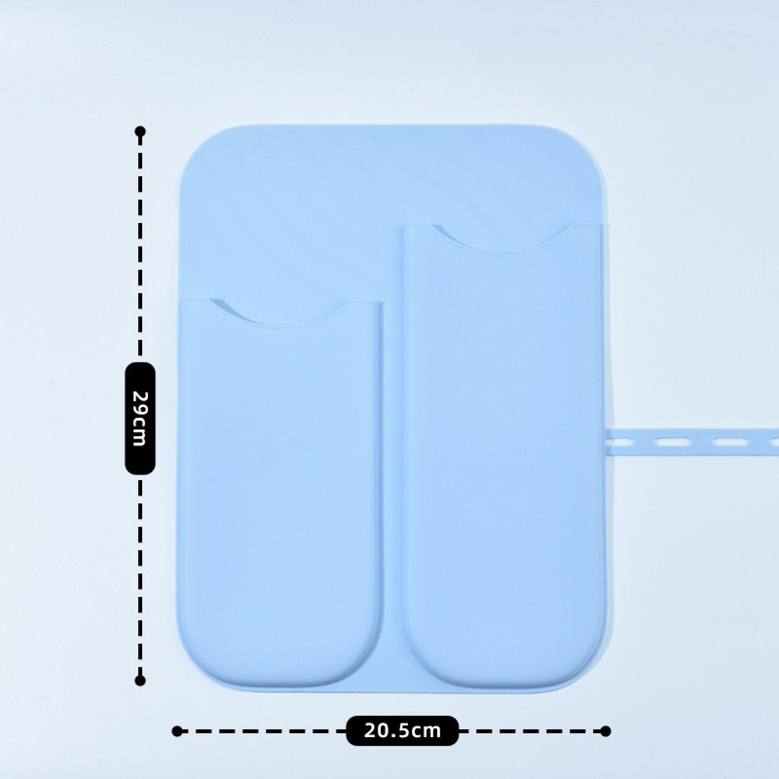 Ein hellblauer Organizer mit zwei unterschiedlich großen Taschen. Abmessungen sind angegeben: 29cm x 20,5cm.