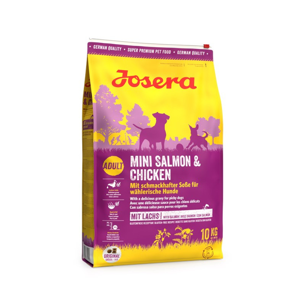 Una bolsa de comida para perros con la marca 'Josera'. Tiene imágenes de perros y texto sobre sabor a salmón y pollo.