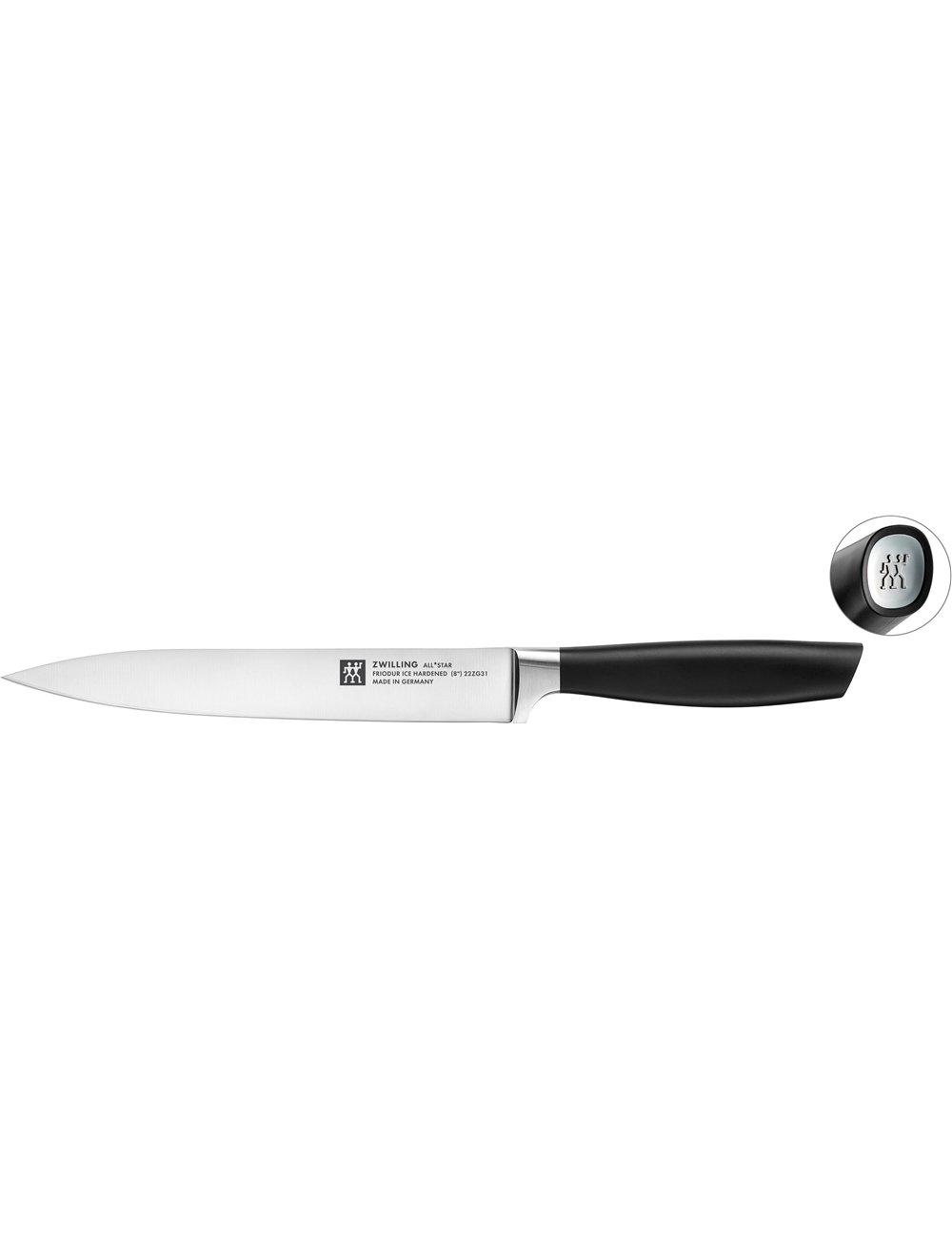 Un cuchillo Zwilling All Star con una hoja plateada y un mango negro, sobre un fondo blanco. El cuchillo es afilado y nuevo.