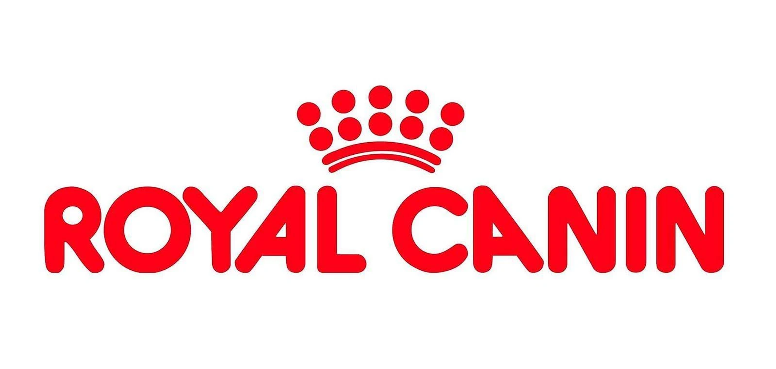 Logo Royal Canin na białym tle. Zawiera czerwony tekst i czerwony symbol korony nad nazwą marki.