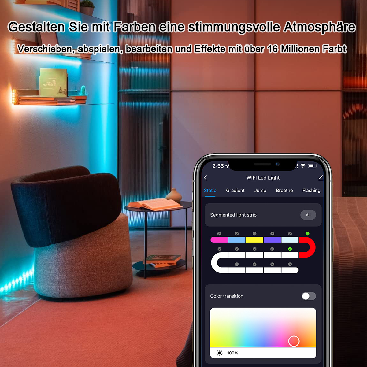 Ein Telefon zeigt eine WiFi-LED-Licht-App an. Ein Raum ist mit farbigen LED-Streifen beleuchtet. Ein Stuhl und ein kleiner Tisch sind im Vordergrund.